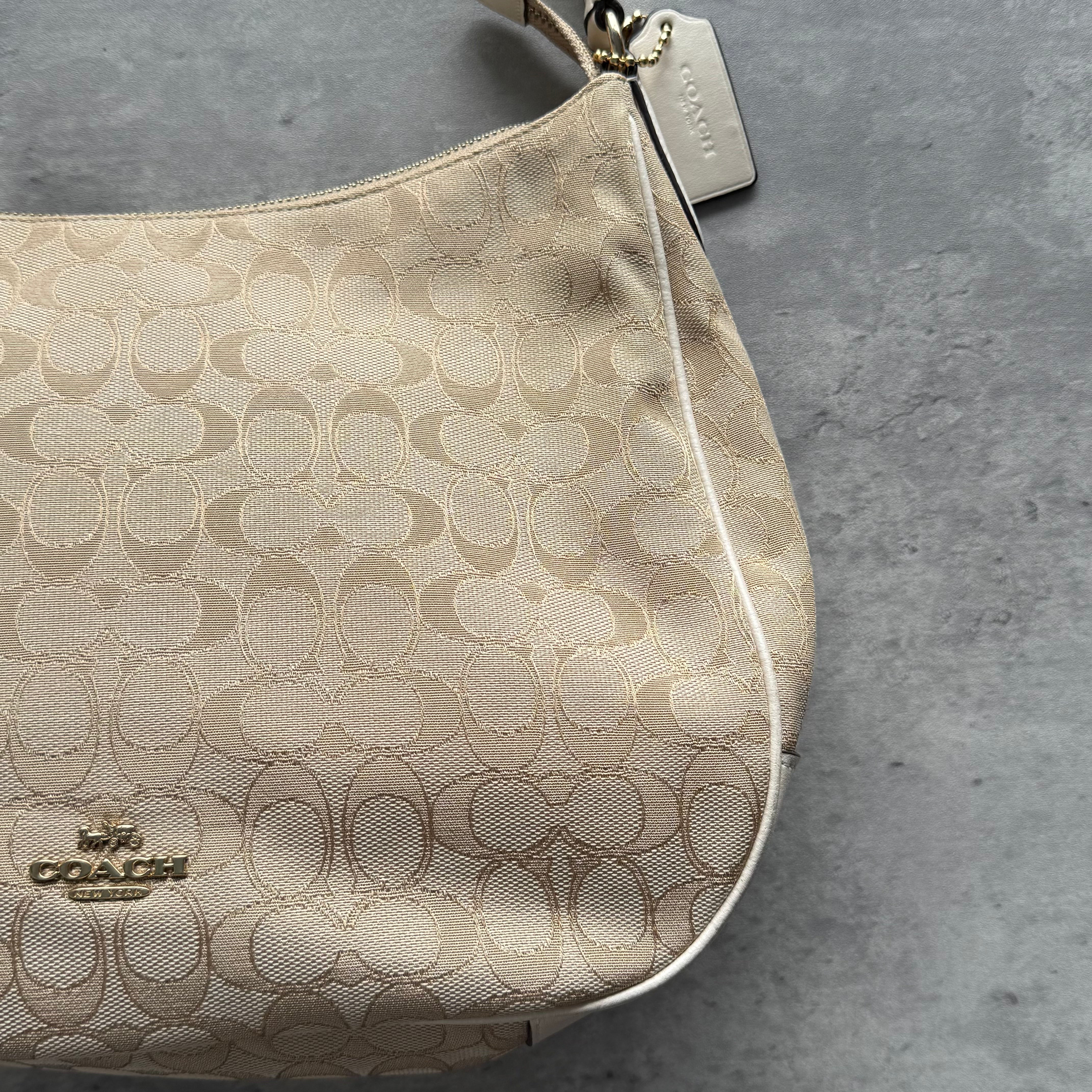 Coach Signature Canvas Hobo Shoulder Bag Beige/White