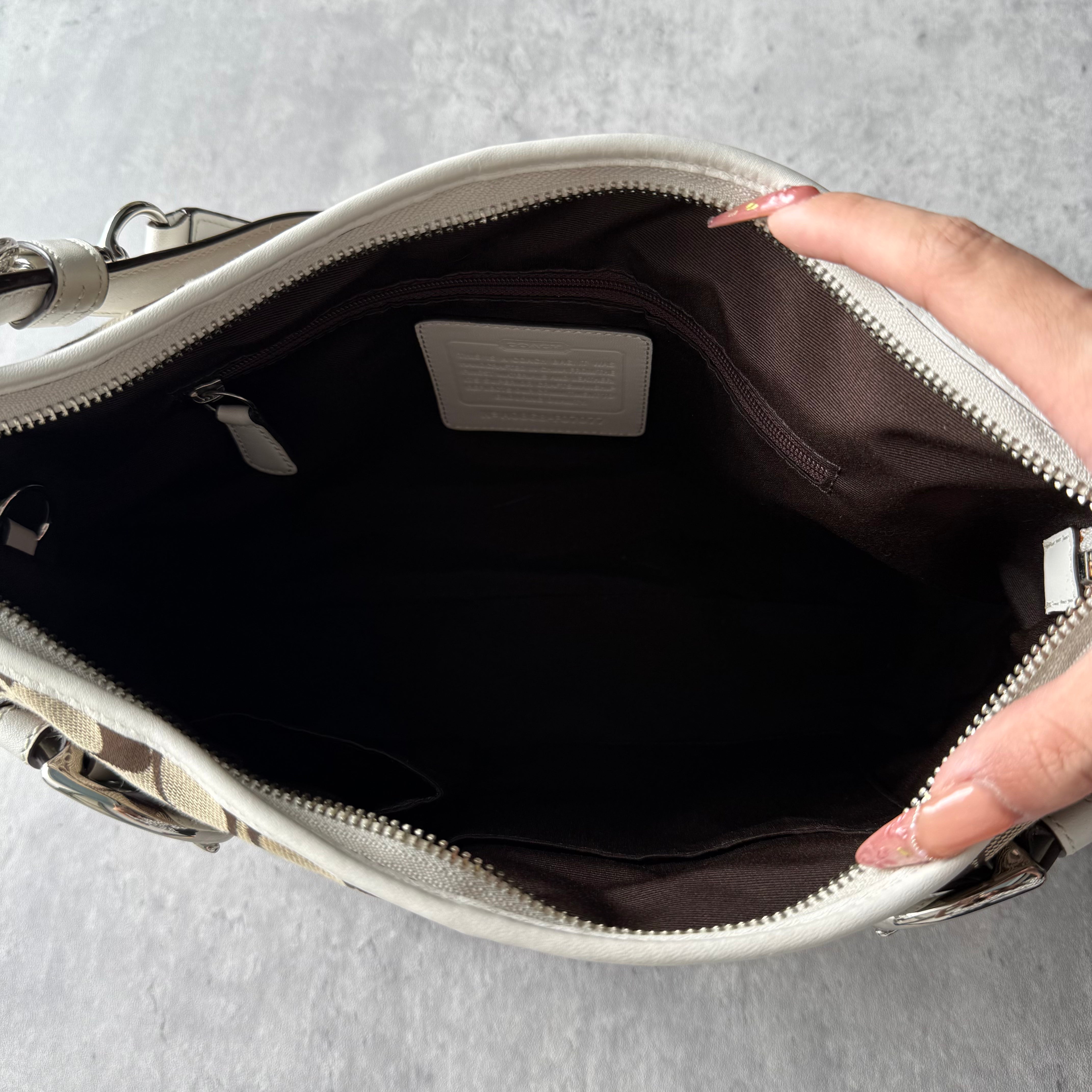 Coach 2Way Signature Sufflette Shoulder Bag Beige/White