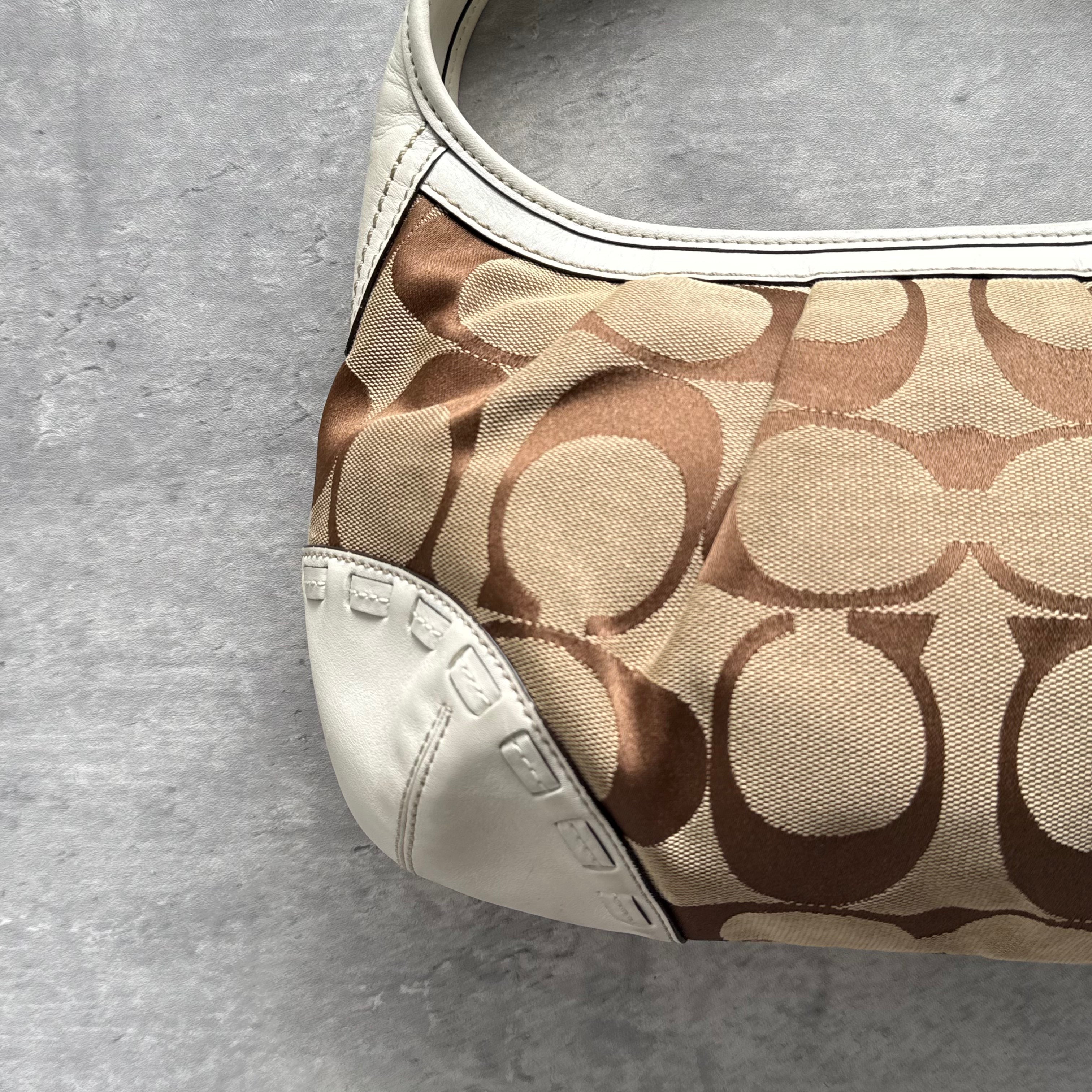 Coach Signature Ergo Shoulder Bag Beige/White