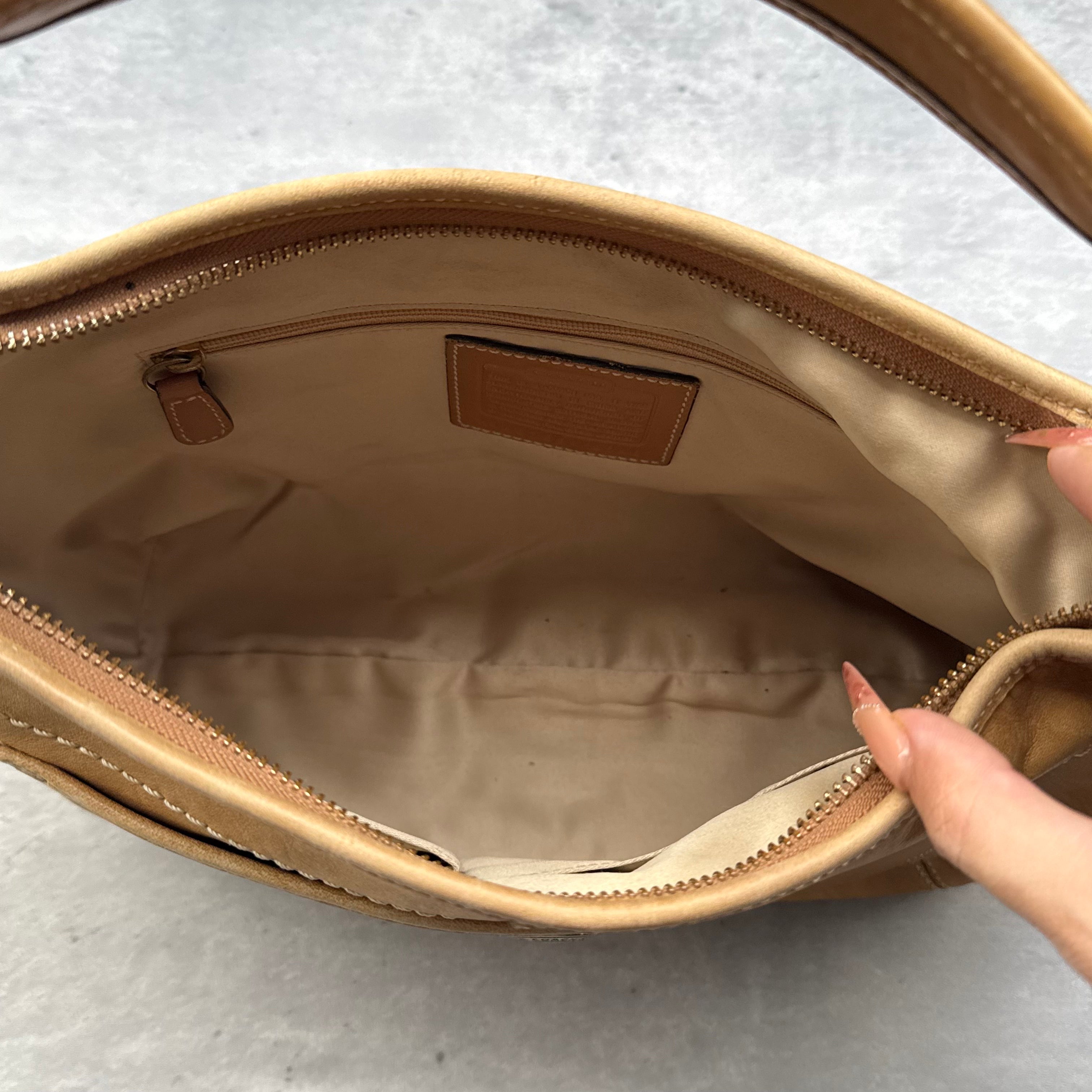 Coach Ergo Hobo Leather Shoulder Bag Tan
