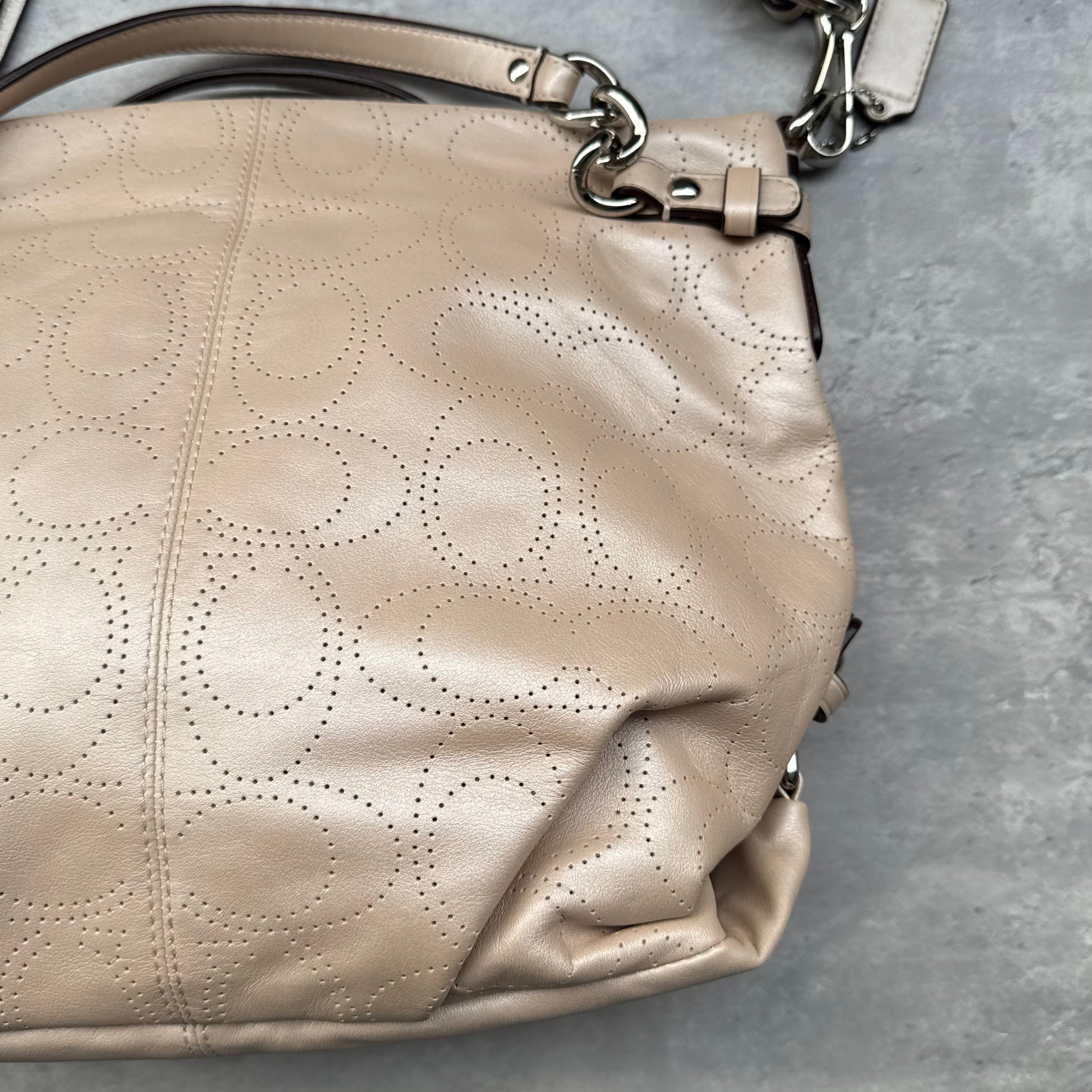 Coach 2Way Perforated Hobo ShoulderBag Light Brown