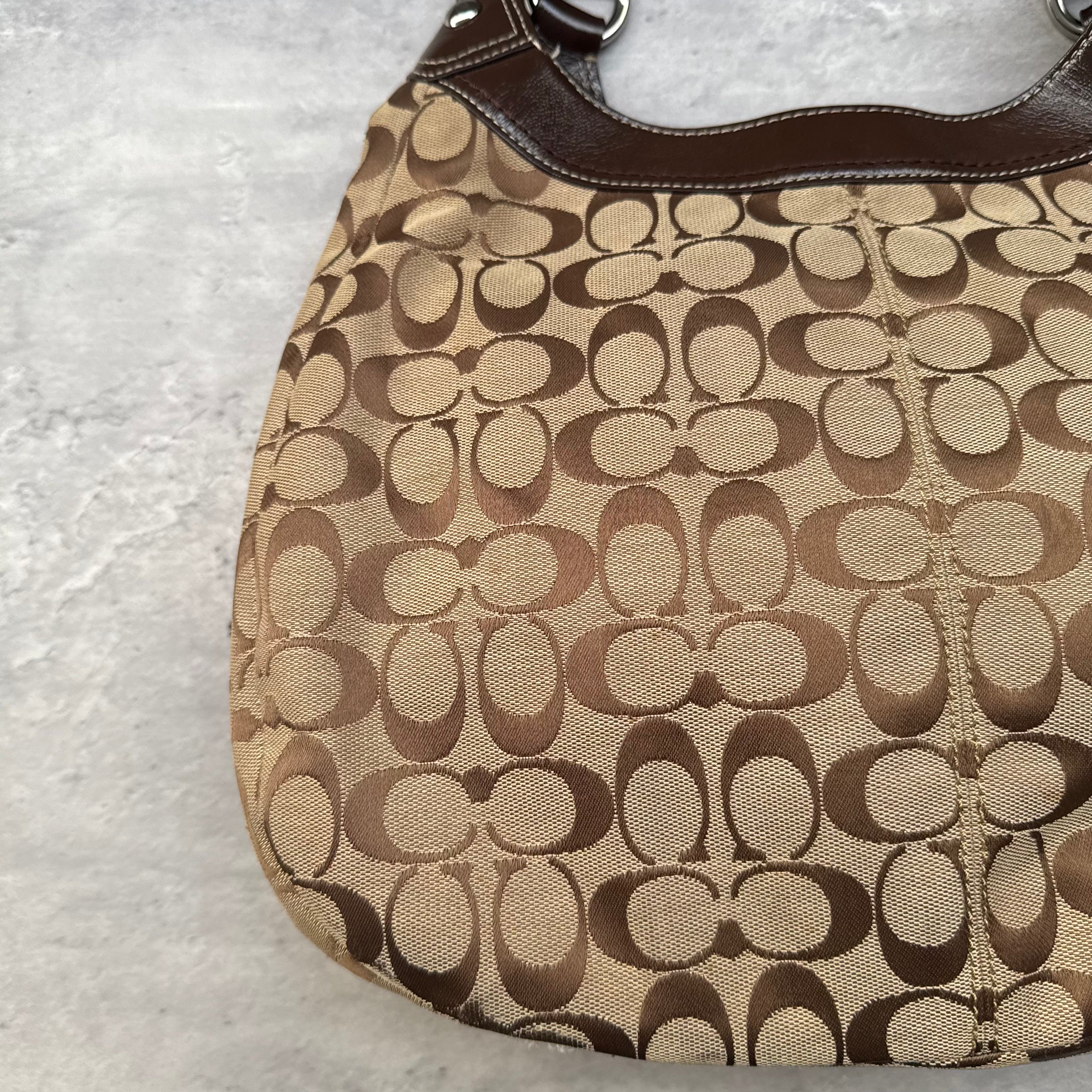 Coach Y2K Soho Hobo Buckle ShoulderBag Brown/Beige