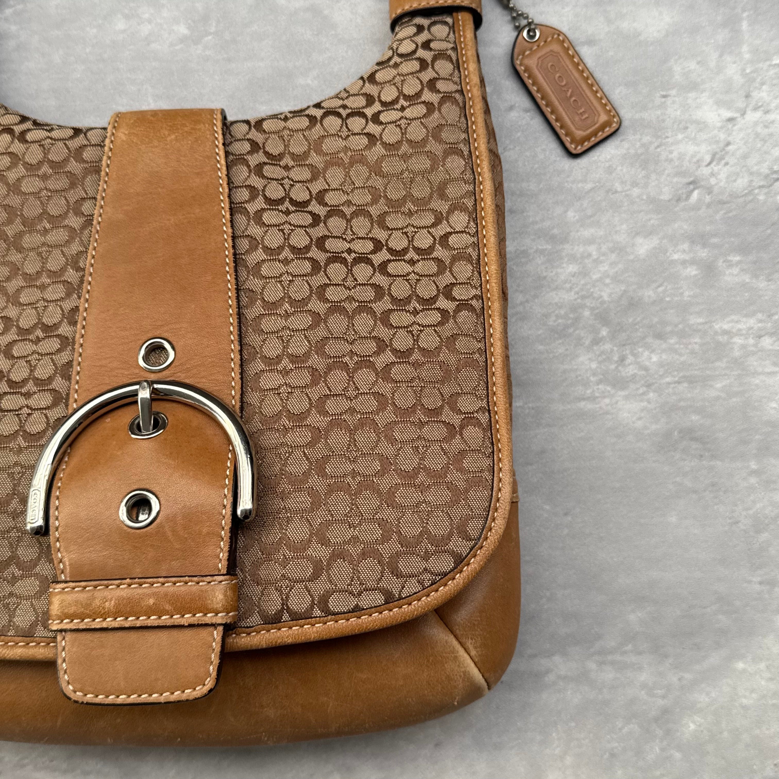 Coach Y2K Signature Soho Crossbody Bag Beige/Tan