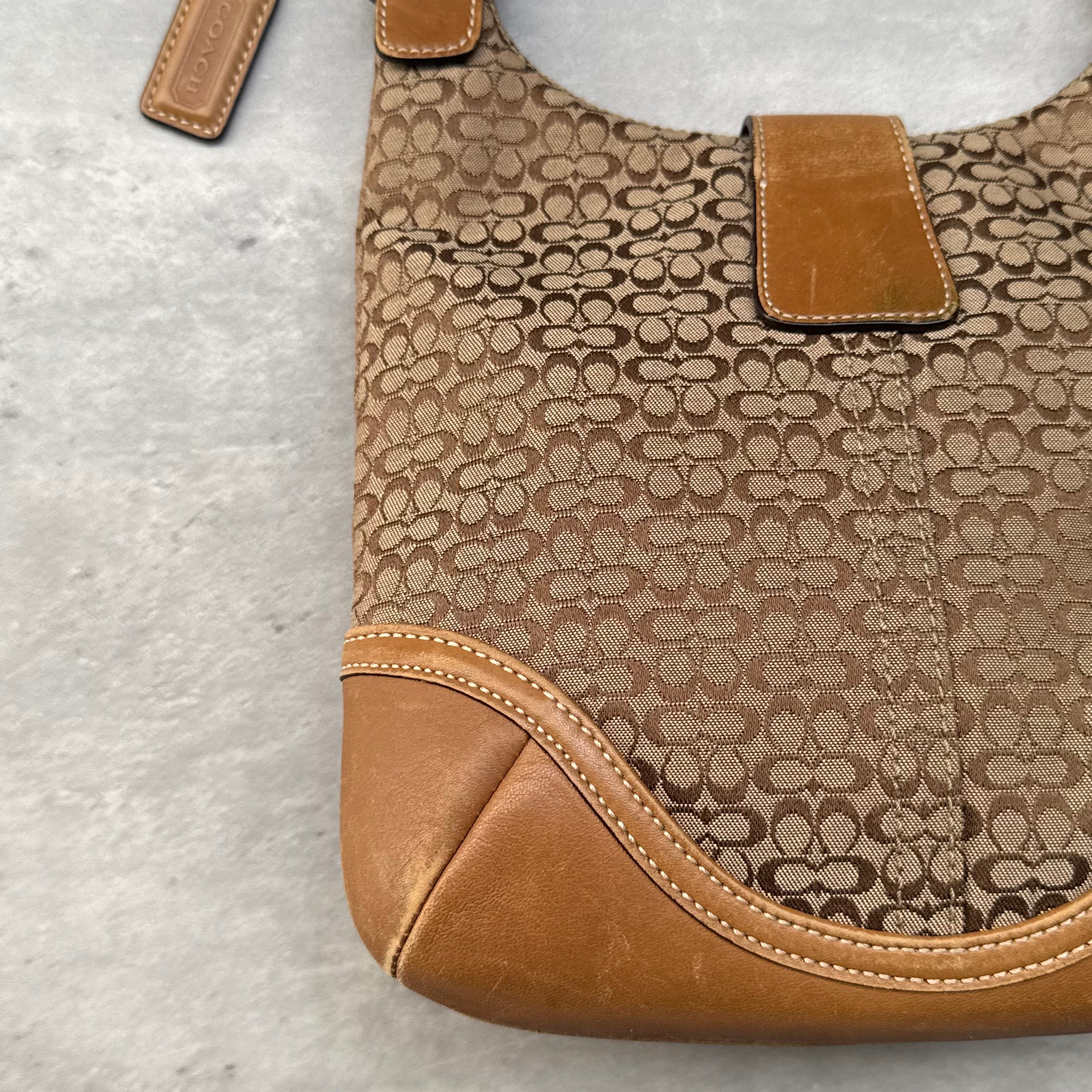 Coach Y2K Signature Soho Crossbody Bag Beige/Tan