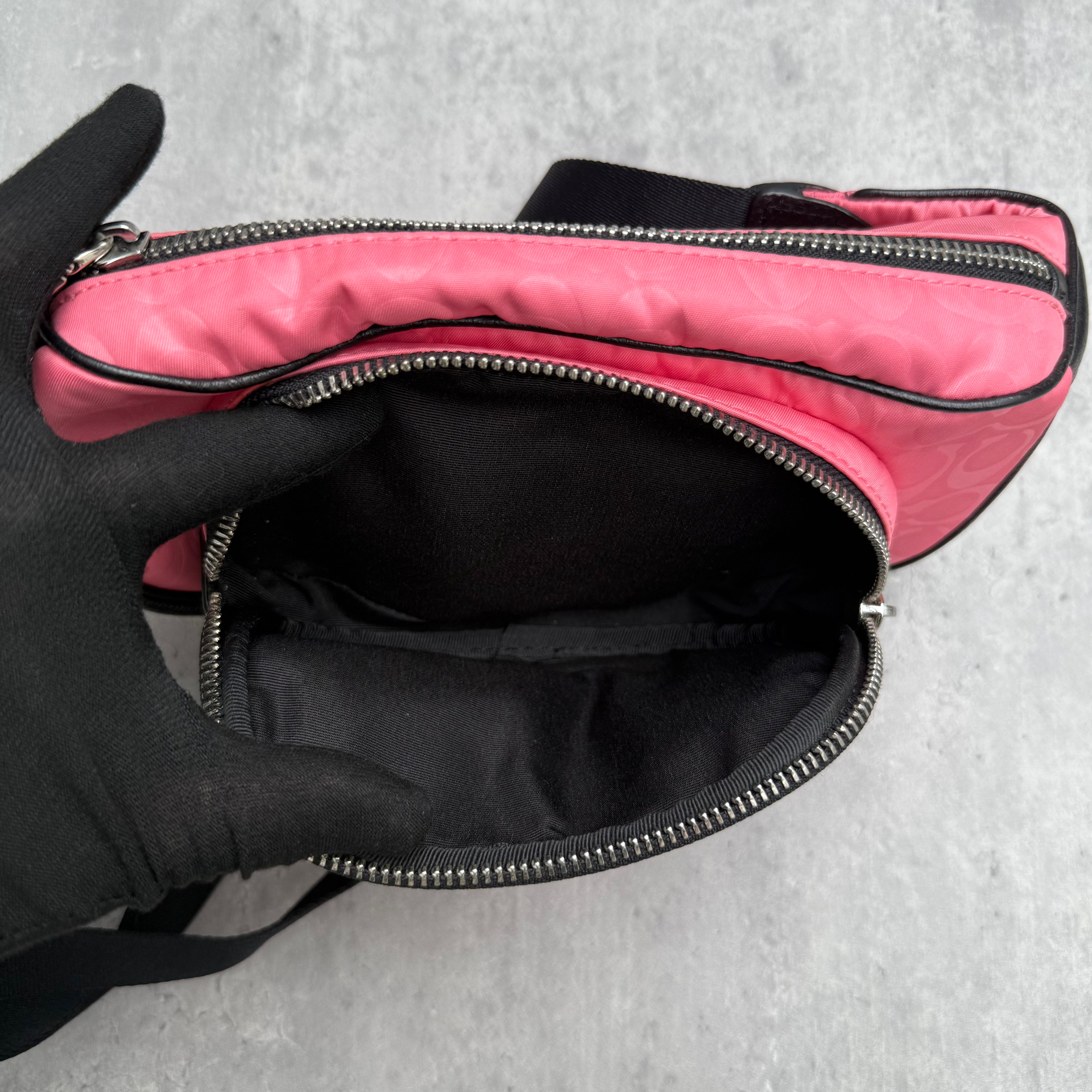 Coach Court Belt Bag Pink/Black