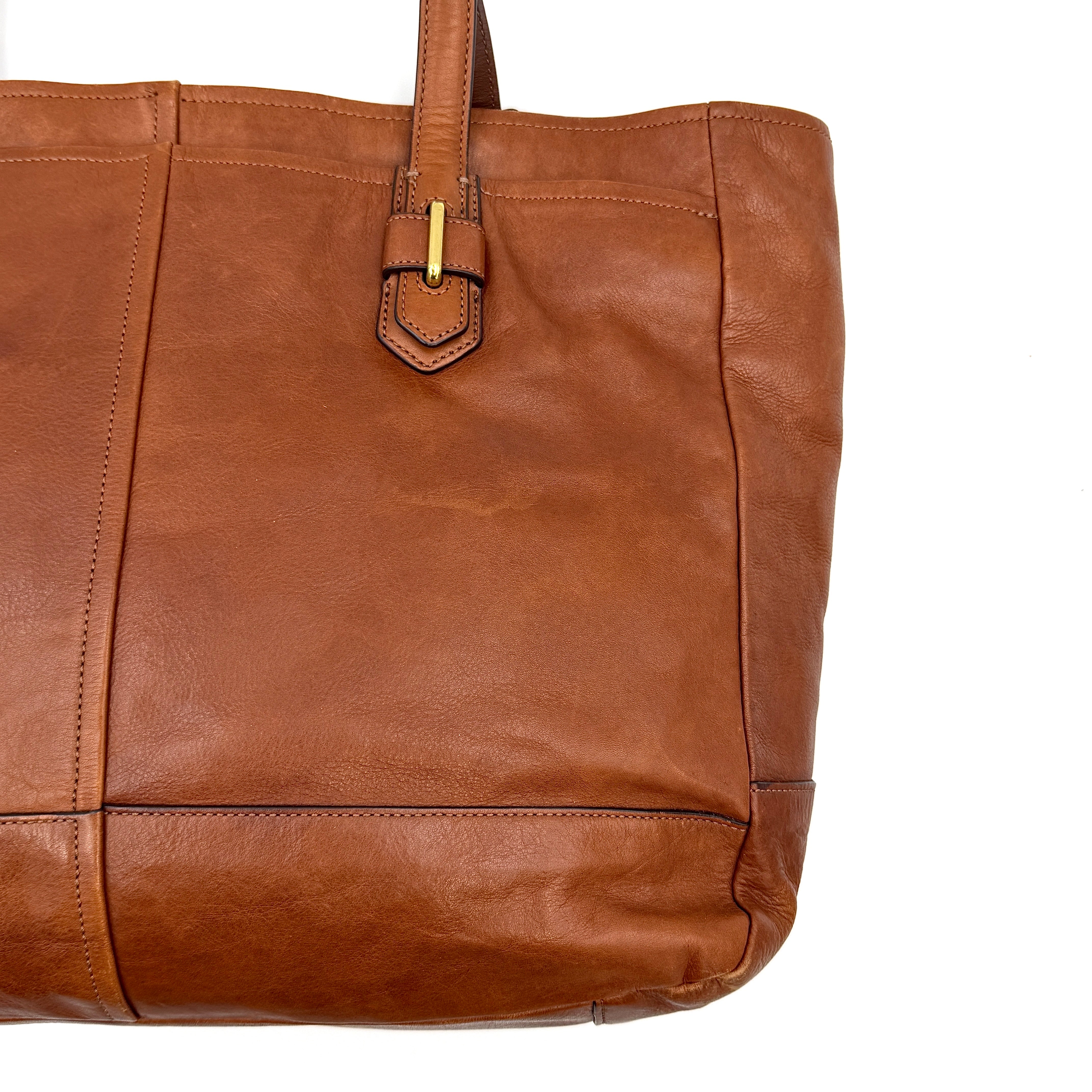 Coach Chelsea Jayden Shoulder Bag in rich brown grained leather, with gold-tone turn-lock and subtle pleated detailing.