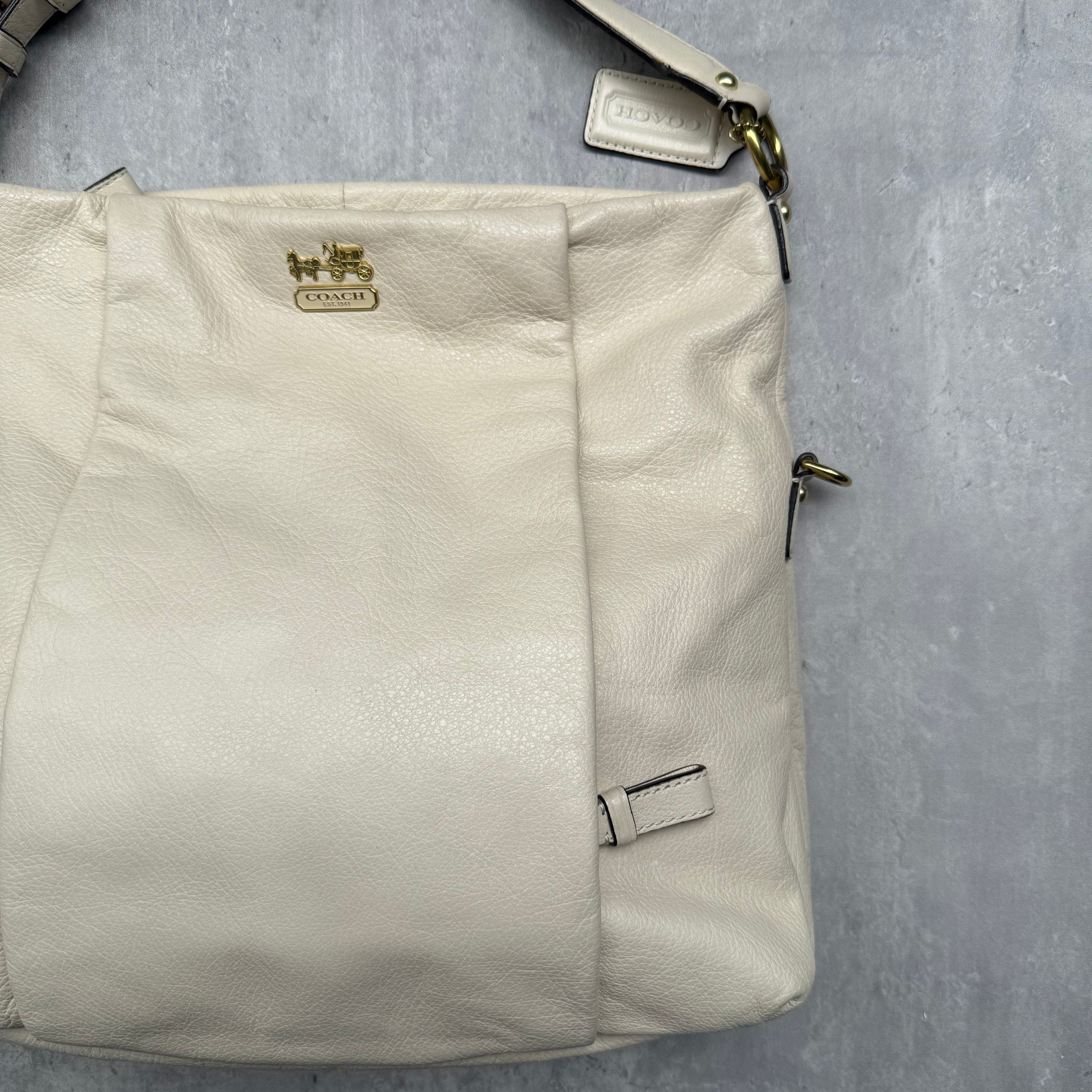Coach 2Way Madison Isabelle Hobo ShoulderBag Cream