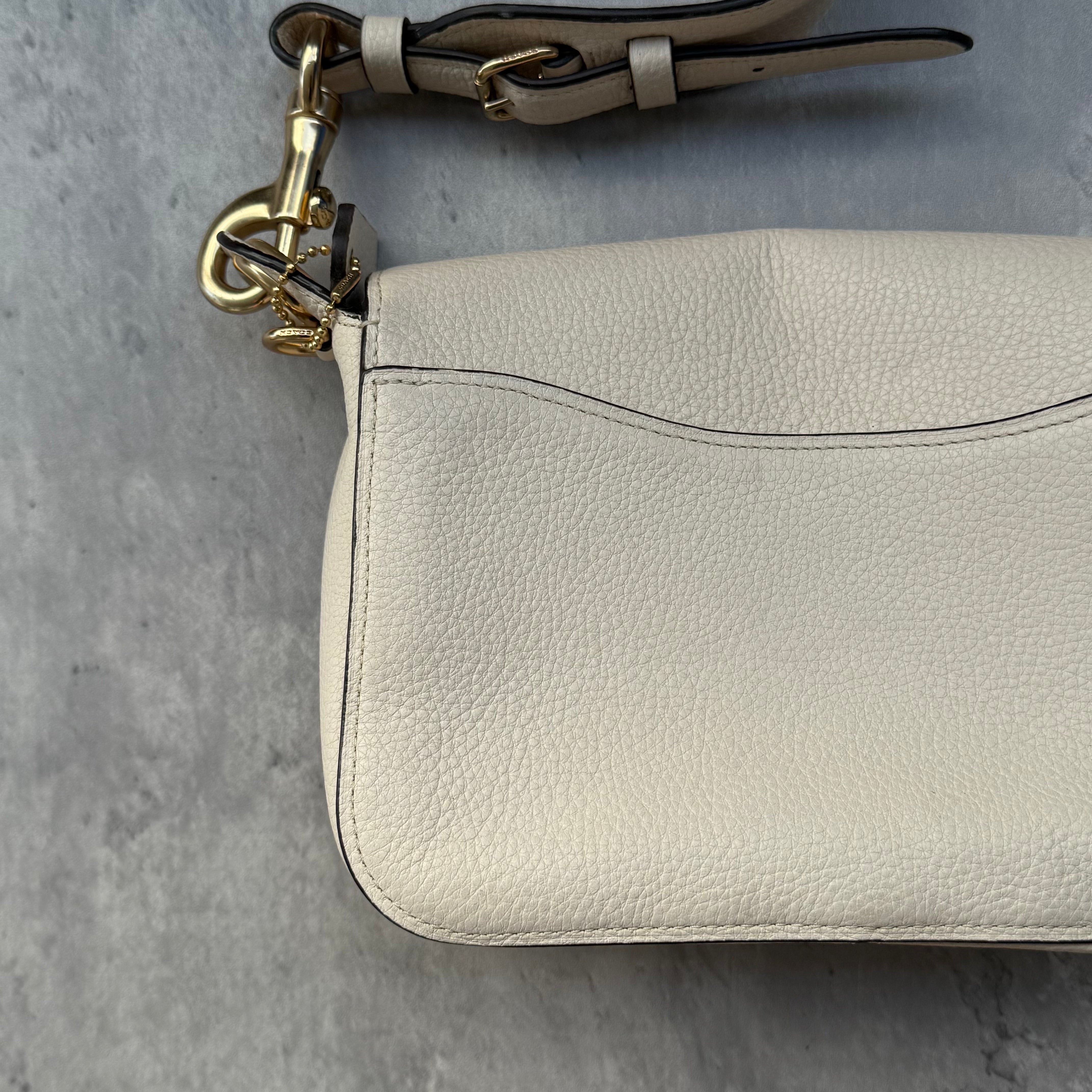 Coach Small Jes Messenger Crossbody Bag White