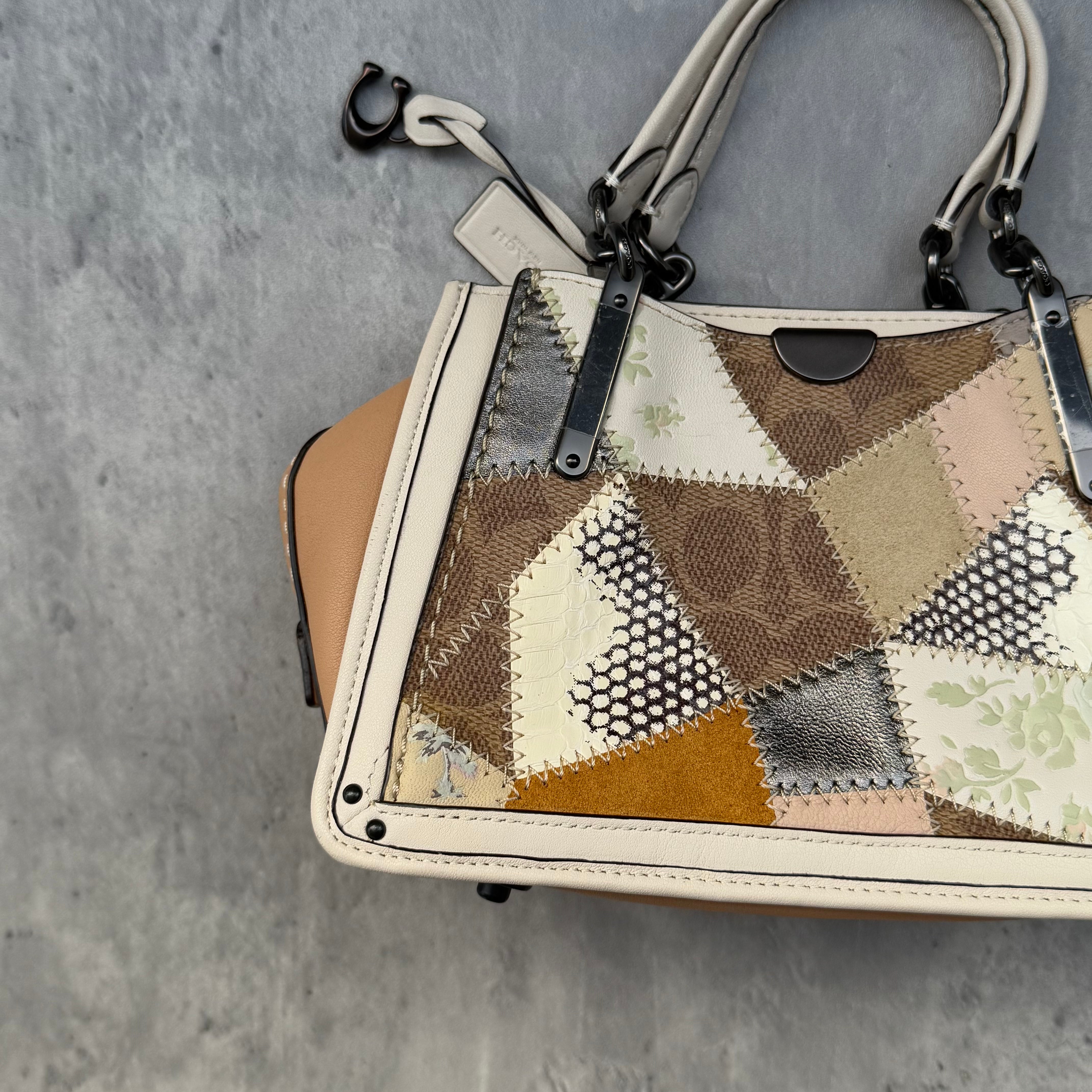 Coach Signature Dreamer 21 Patchwork Beechwood Handbag Multicolor