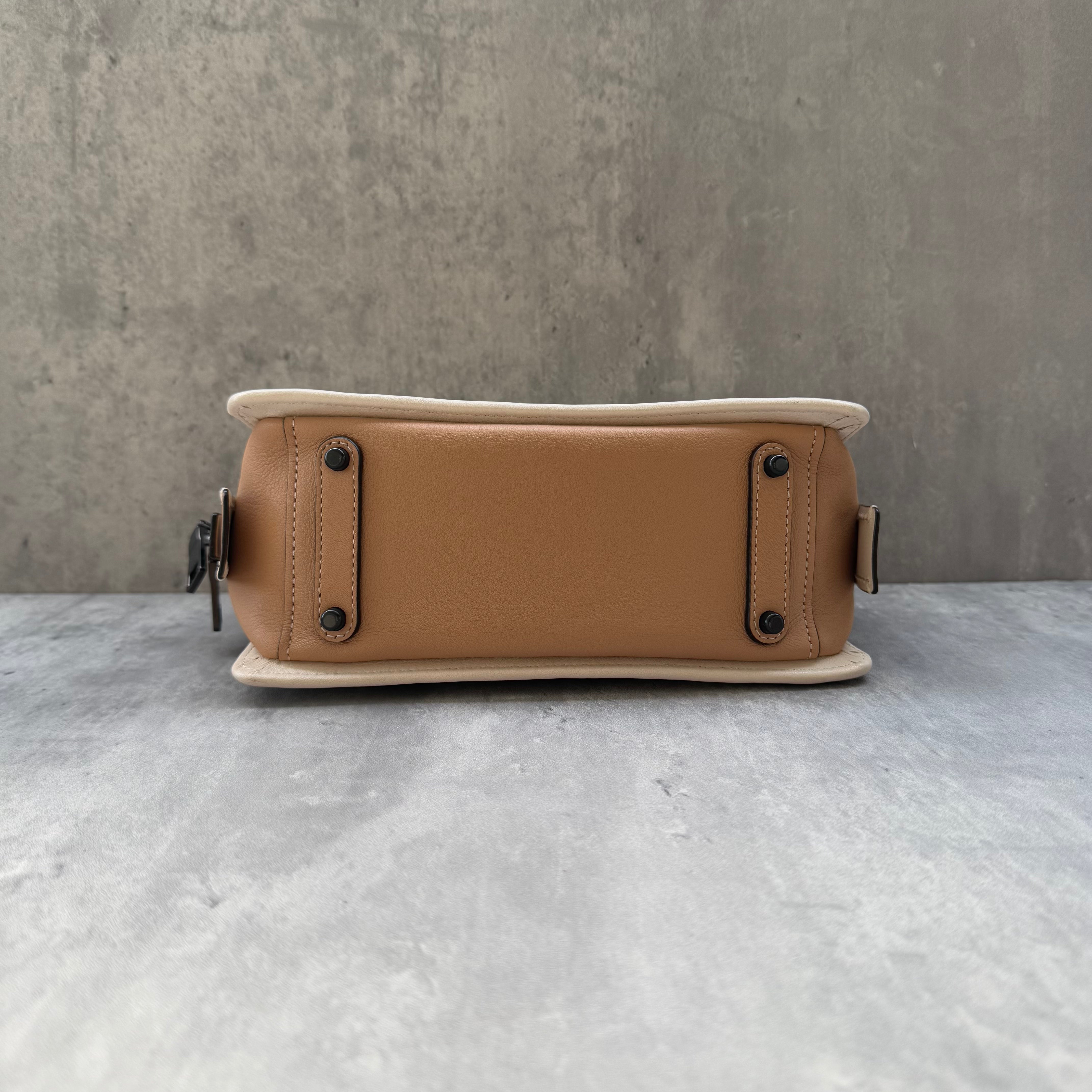 Coach Signature Dreamer 21 Patchwork Beechwood Handbag Multicolor