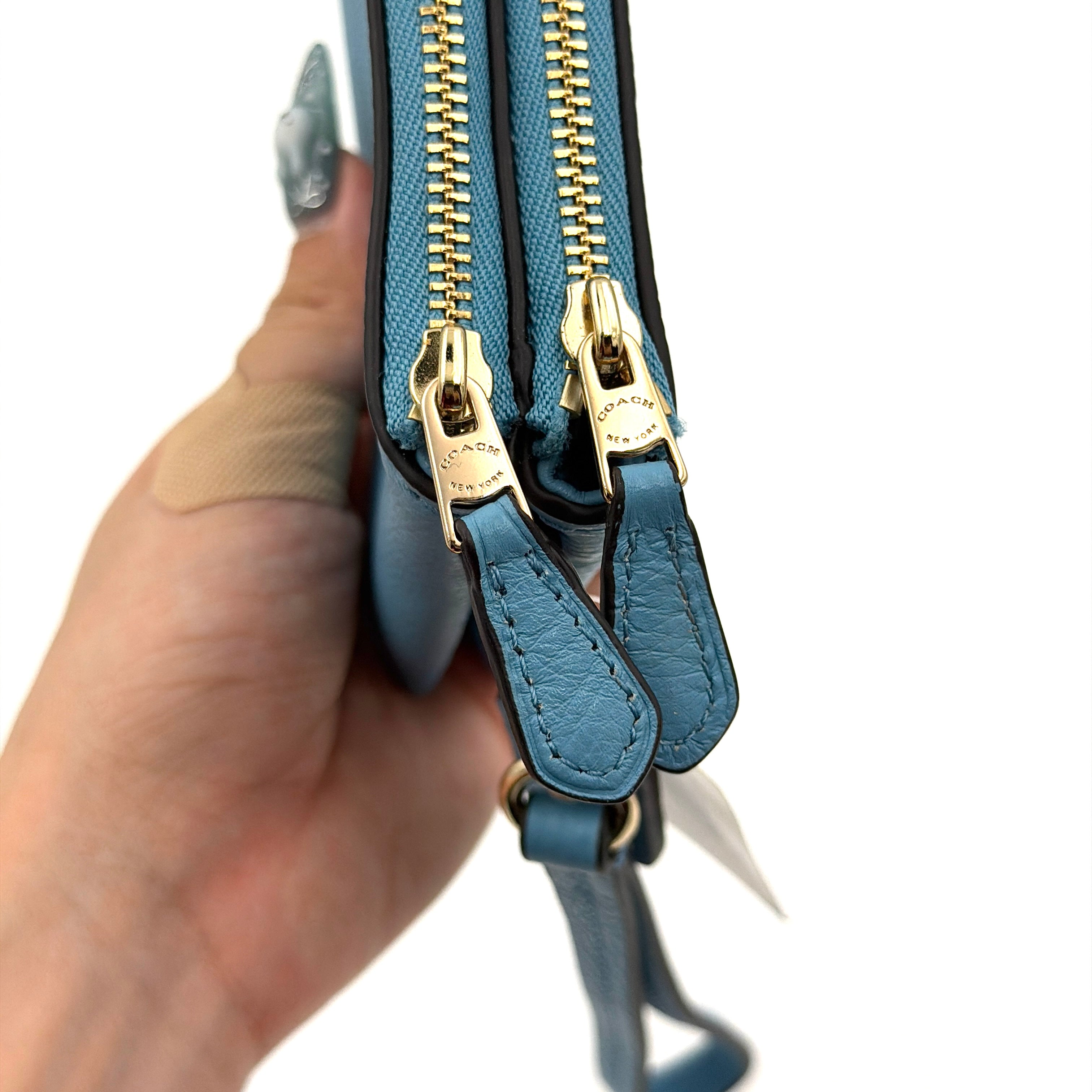 Coach Double Corner Zip Wristlet Blue