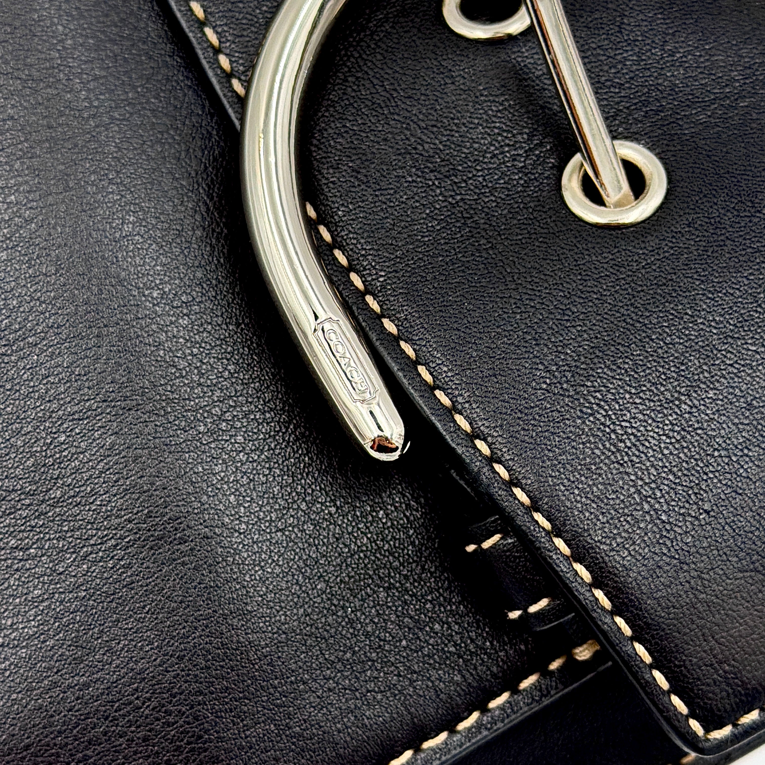 Coach Y2K Soho Buckle Shoulder Bag Black