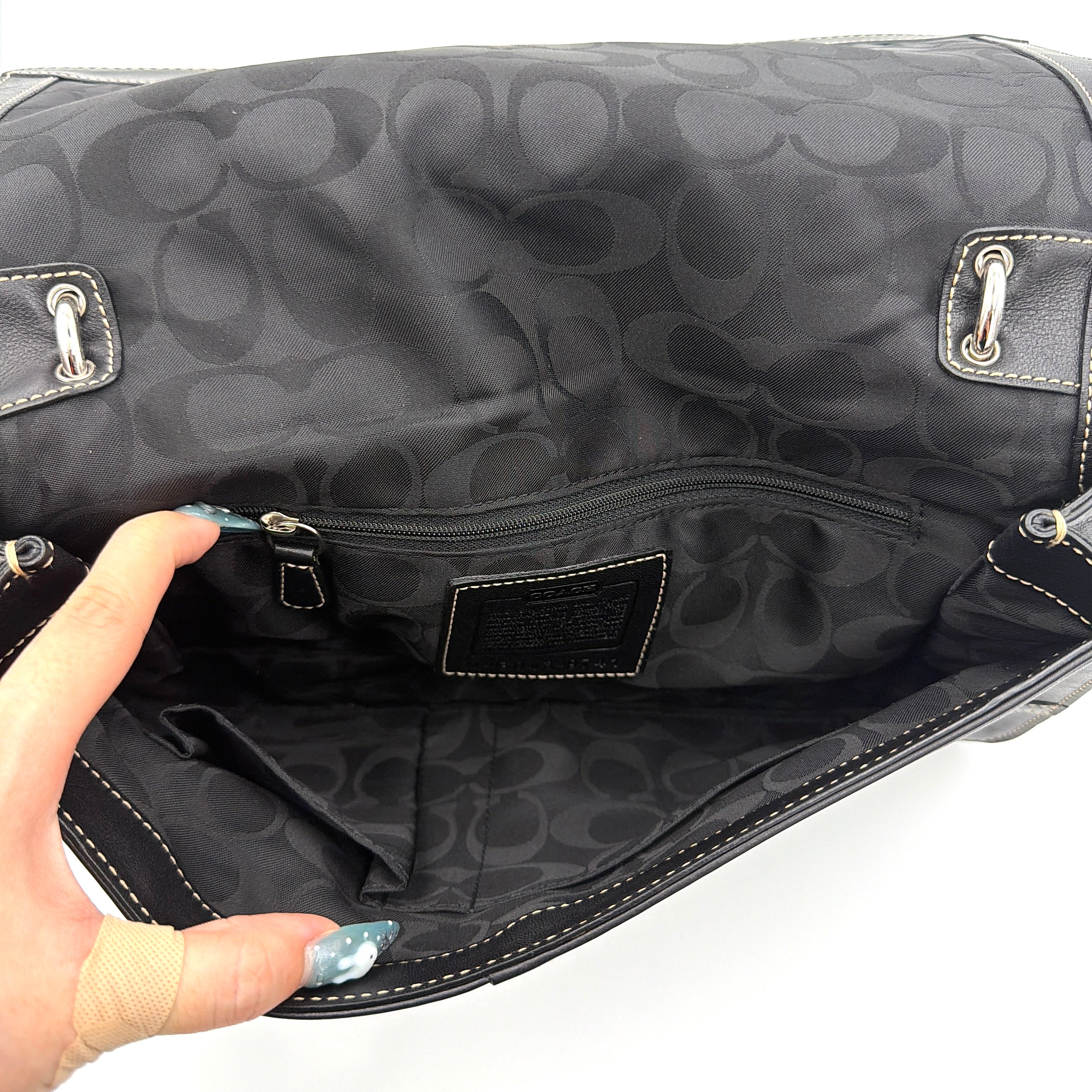 Coach Y2K Soho Buckle Shoulder Bag Black