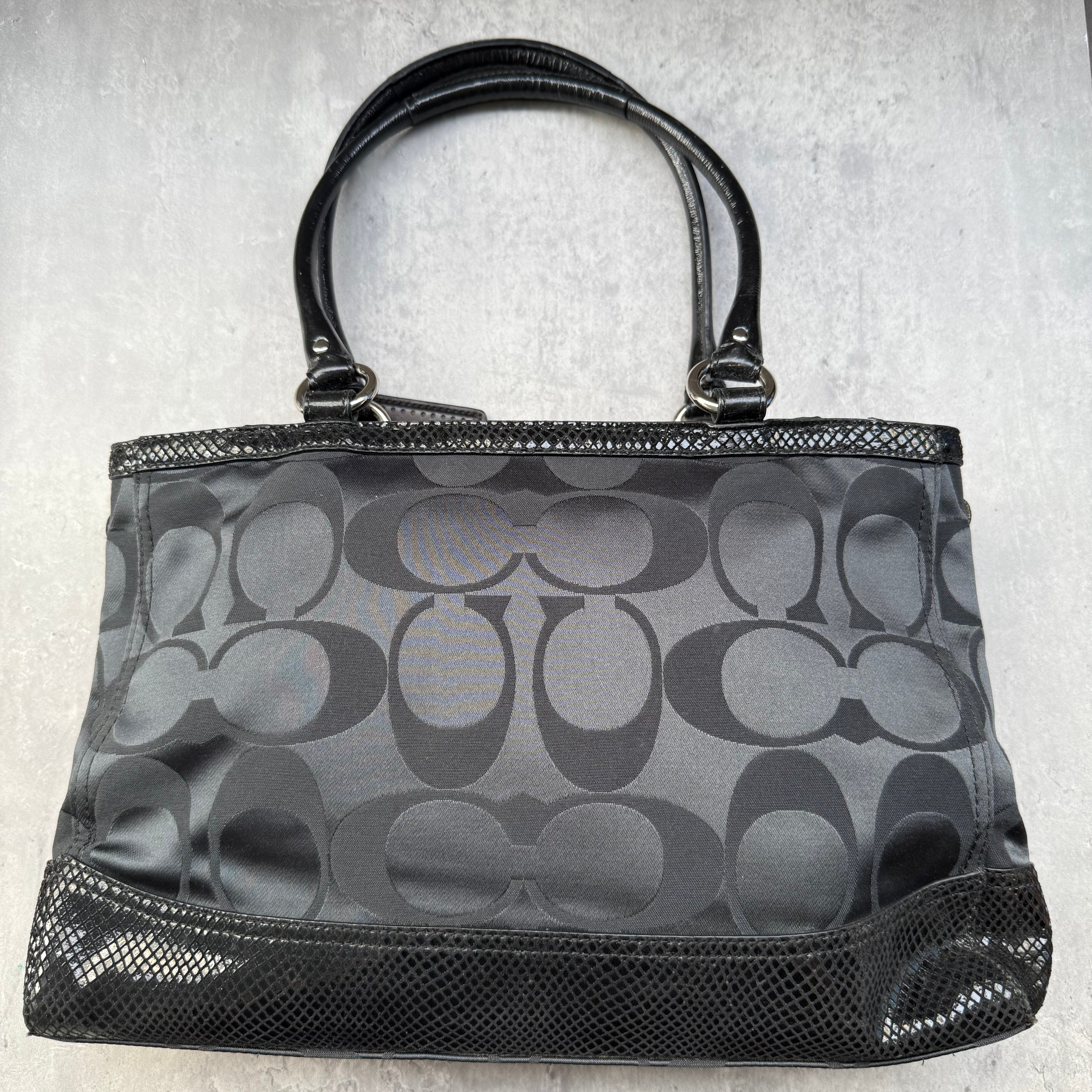 Coach Signature Stripe Park HandBag Black