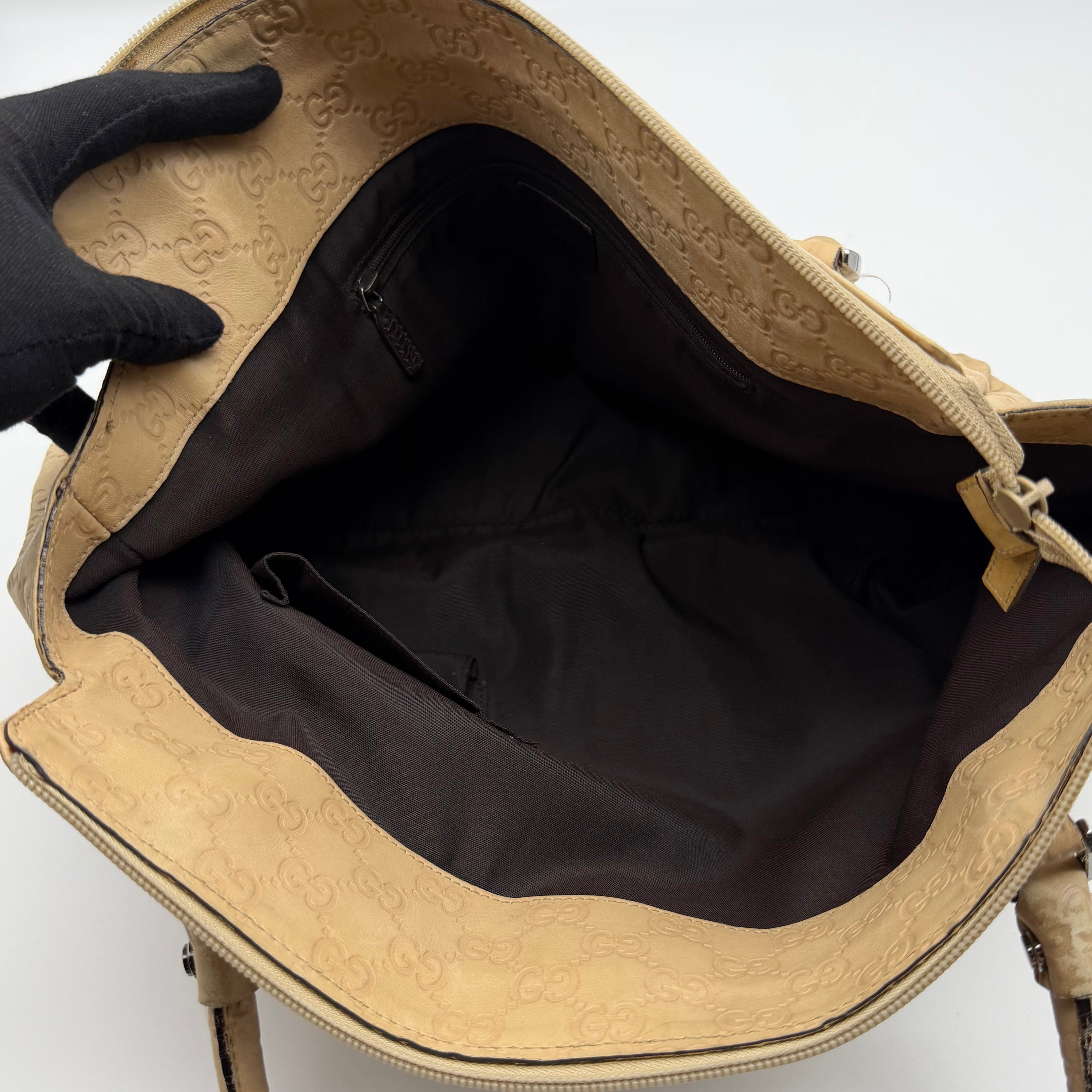 Gucci GG monogram D Ring Shoulder Bag Cream