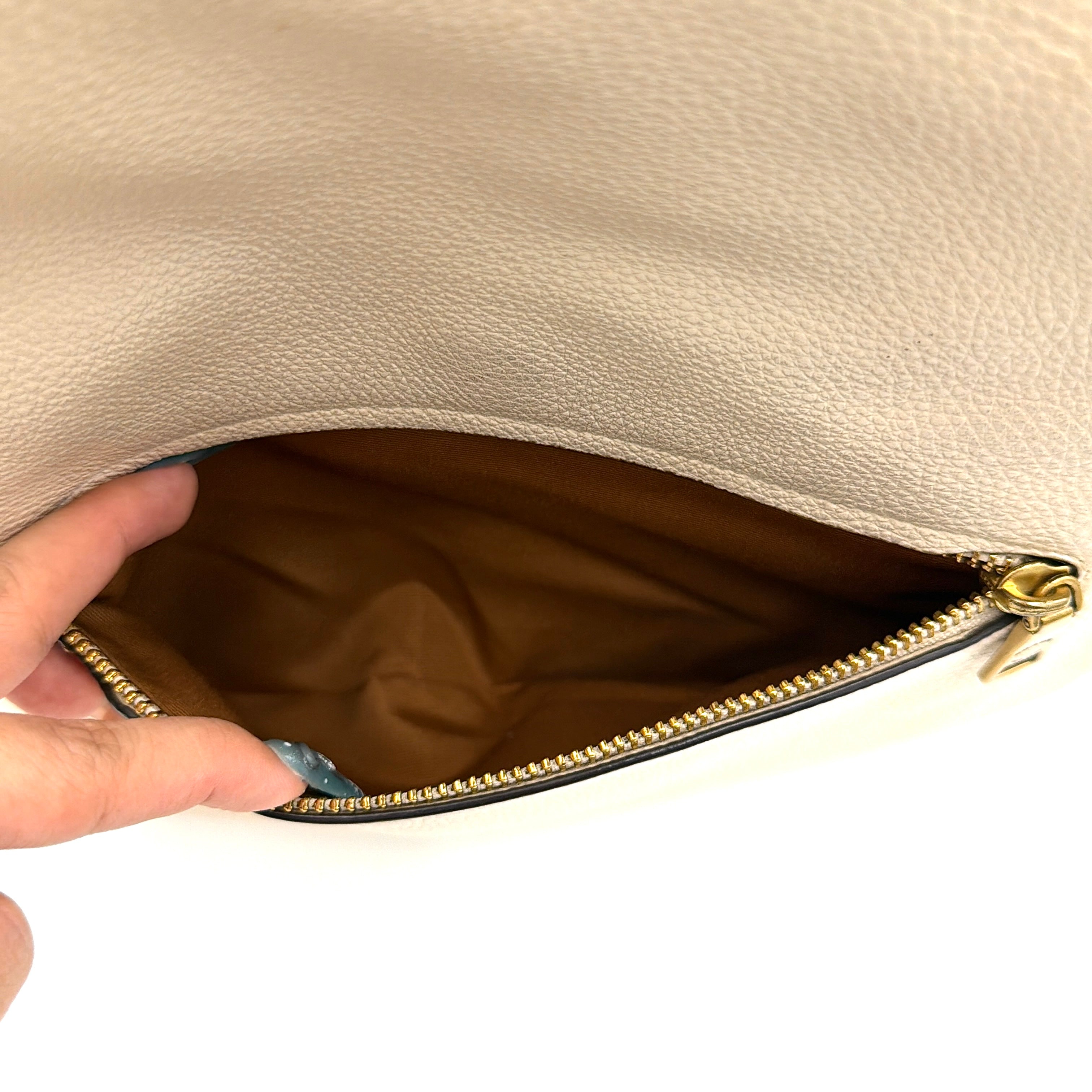 Coach 2Way Leather Elle Hobo Shoulder Bag White