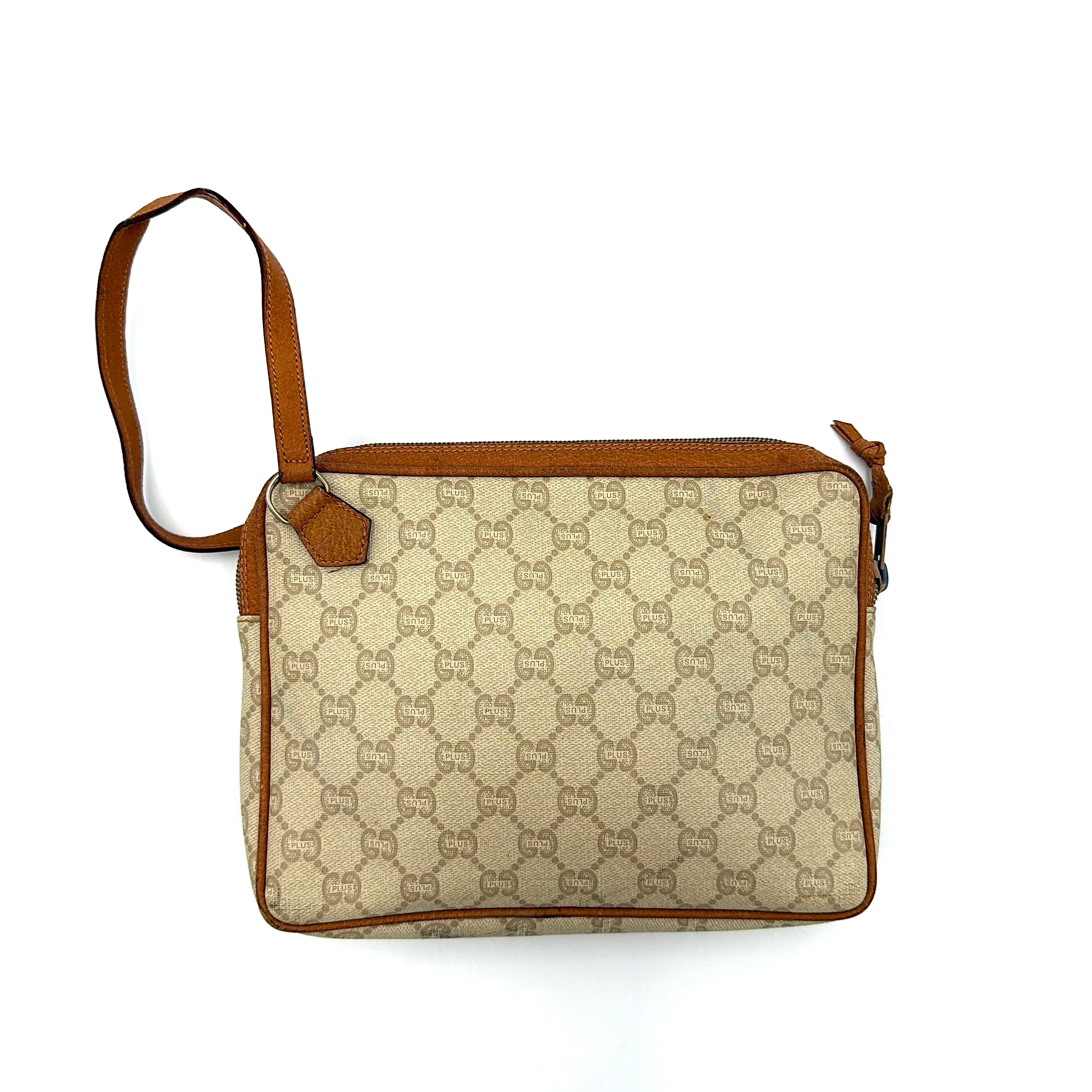 Gucci GG Plus Supreme Monogram Clutch Bag Beige/Tan