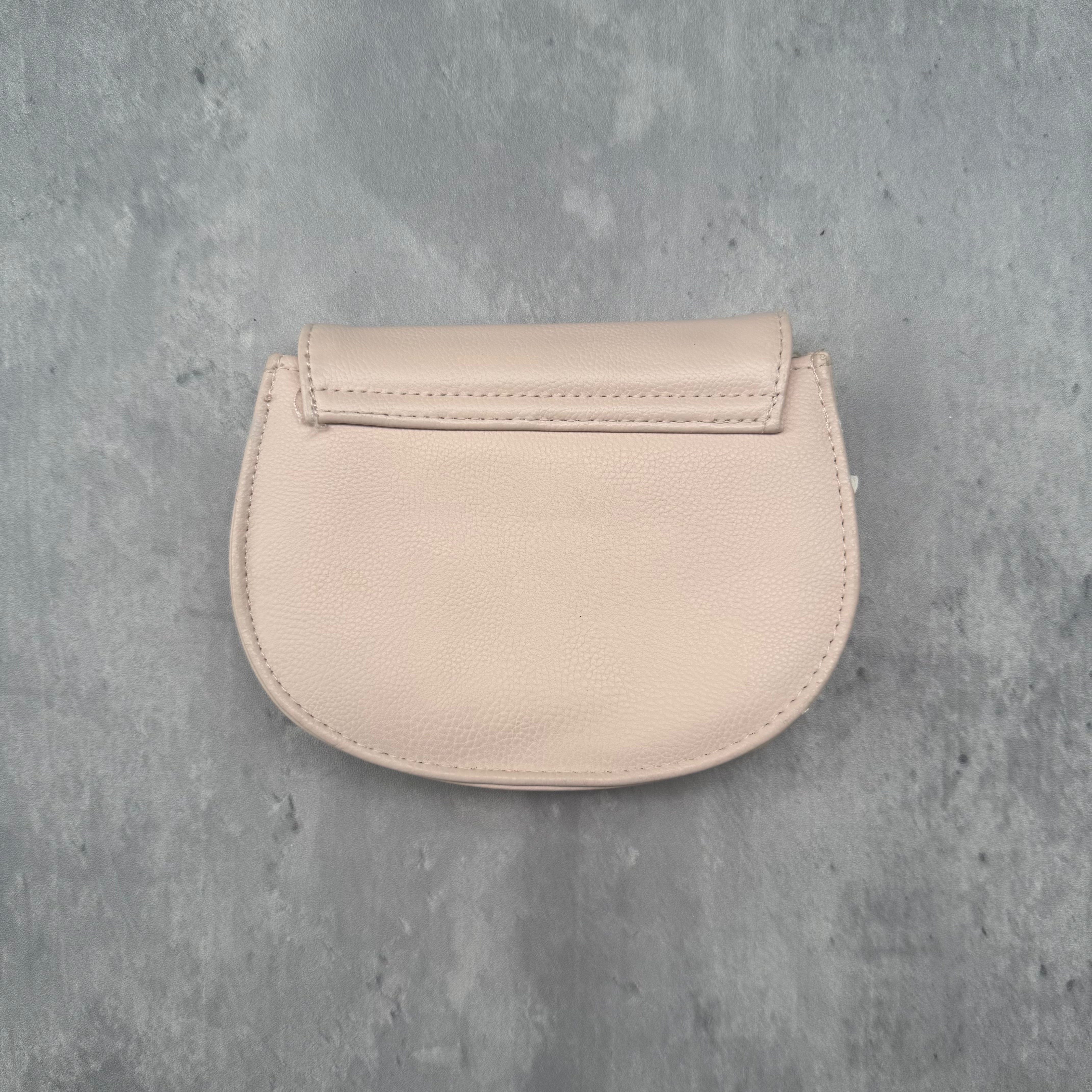 Chloe Charm Pouch Wallet Light Pink