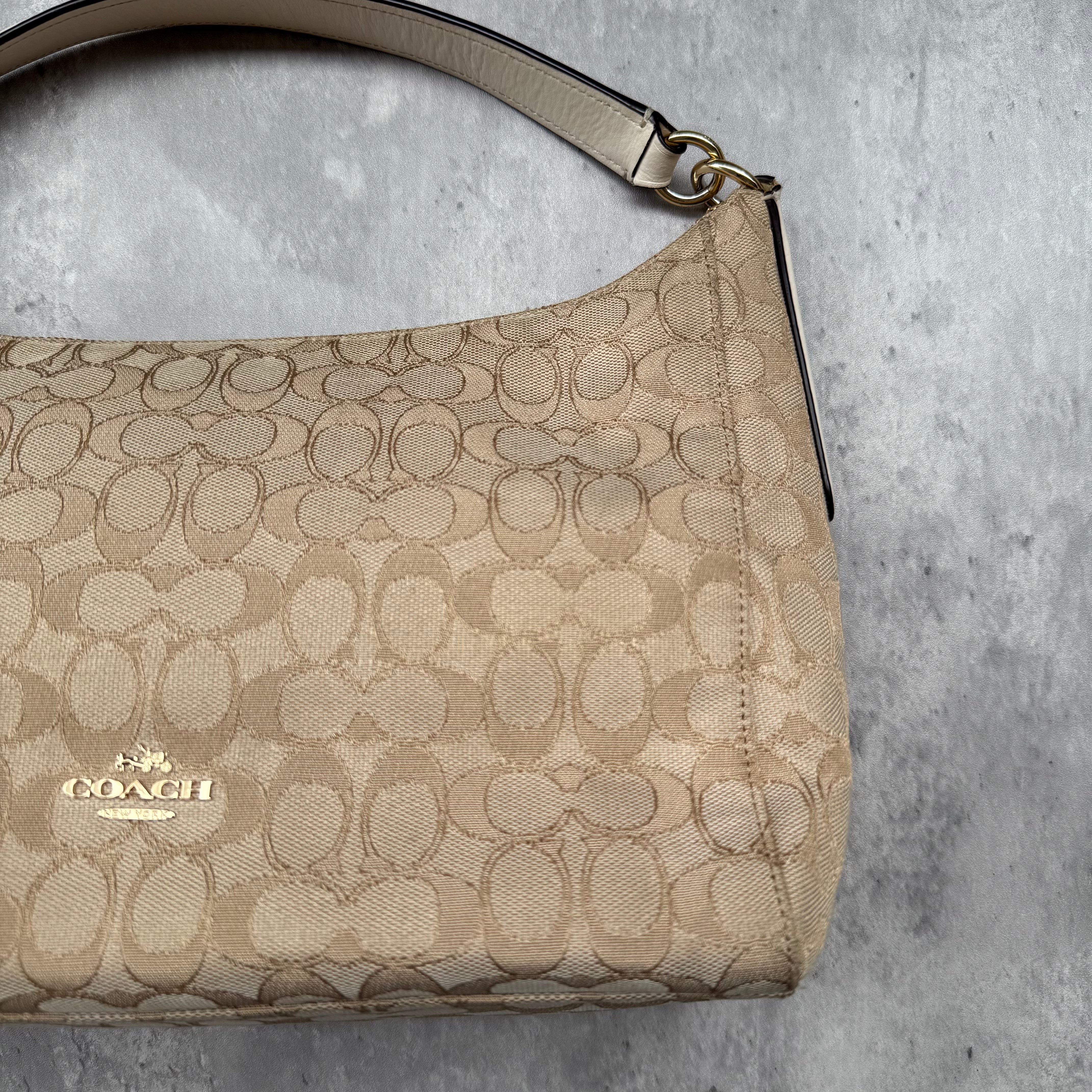 Coach Signature Celeste Hobo ShoulderBag Beige/White
