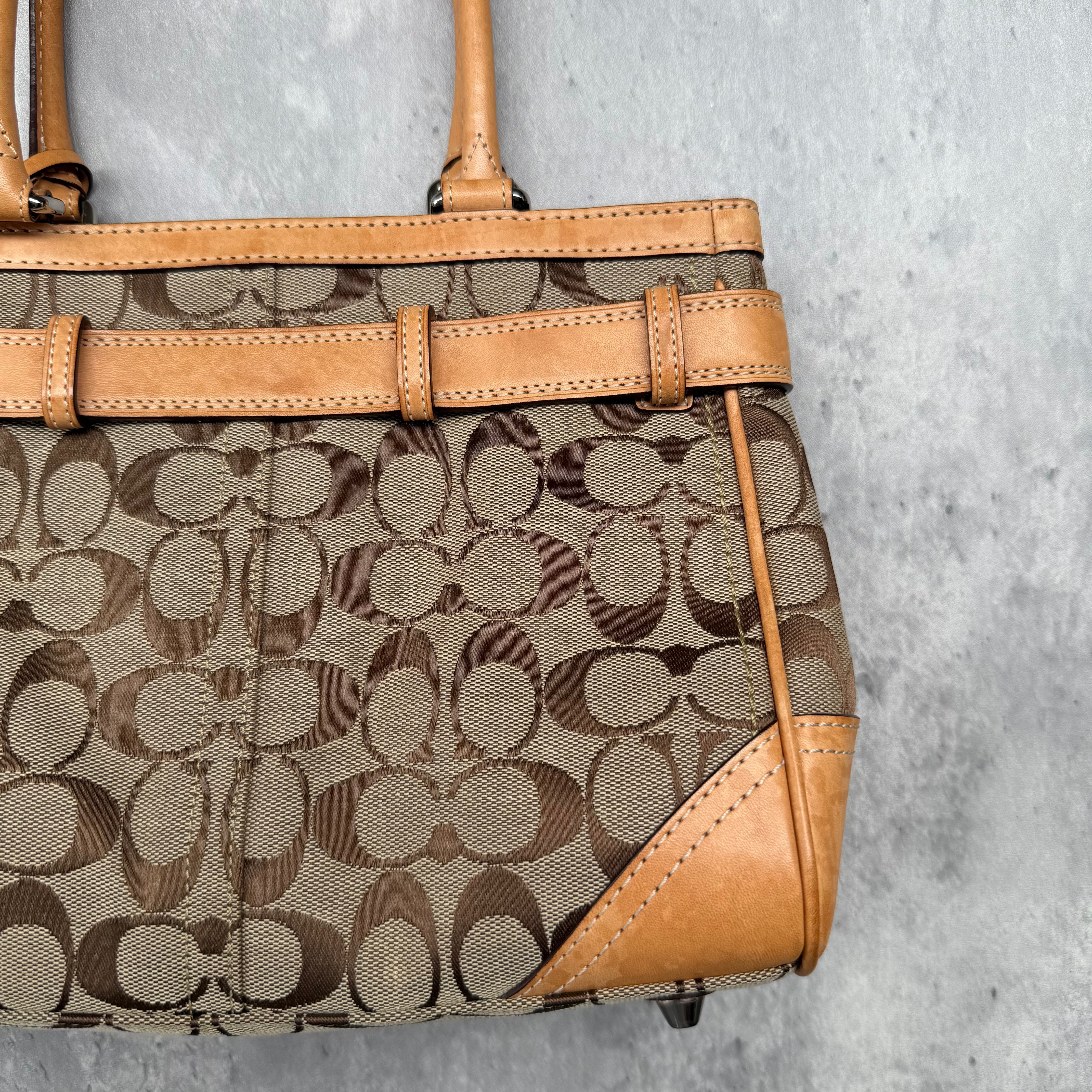 Coach Signature Hampton Satchel Bag Beige/Tan