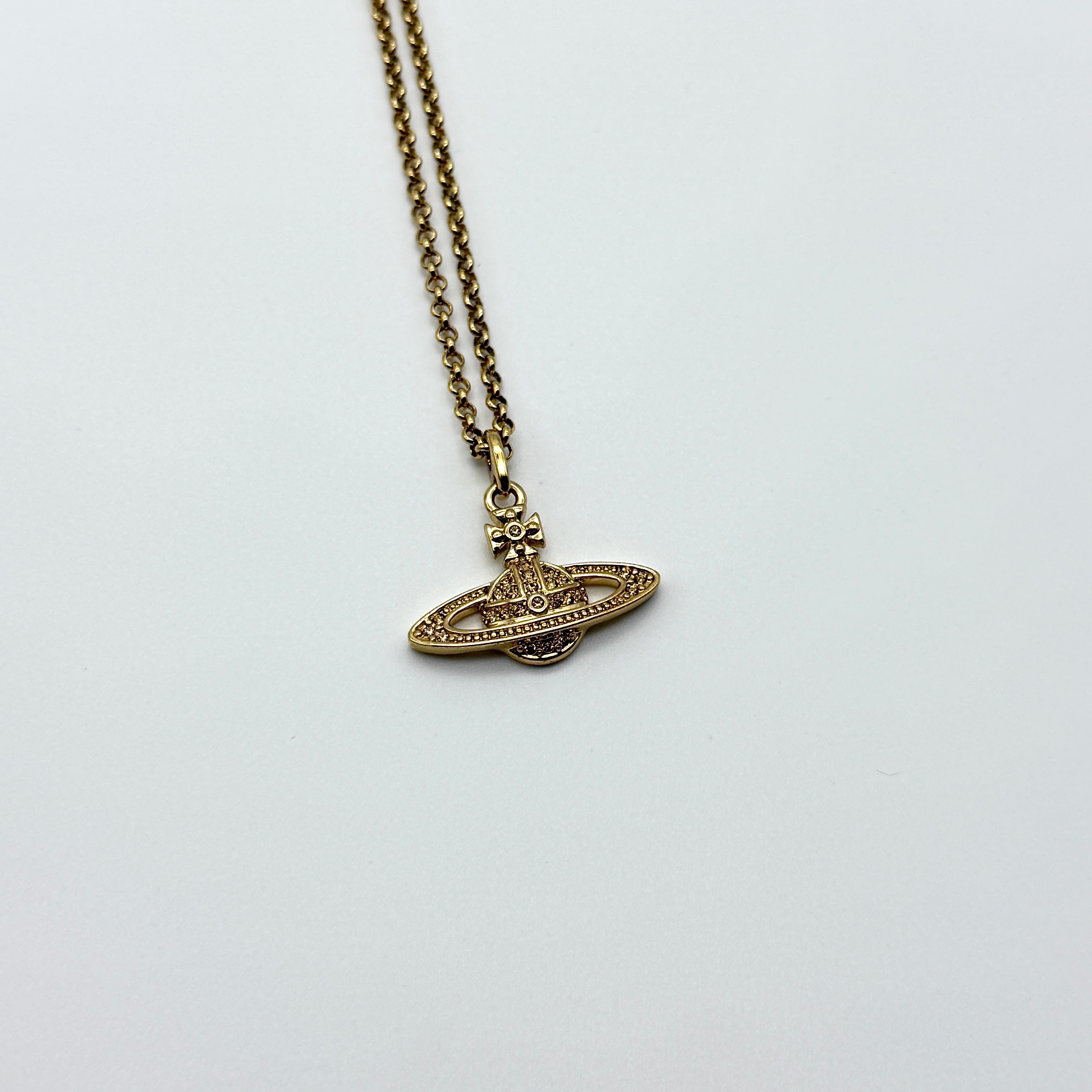 Vivienne Westwood Orb Necklace Gold