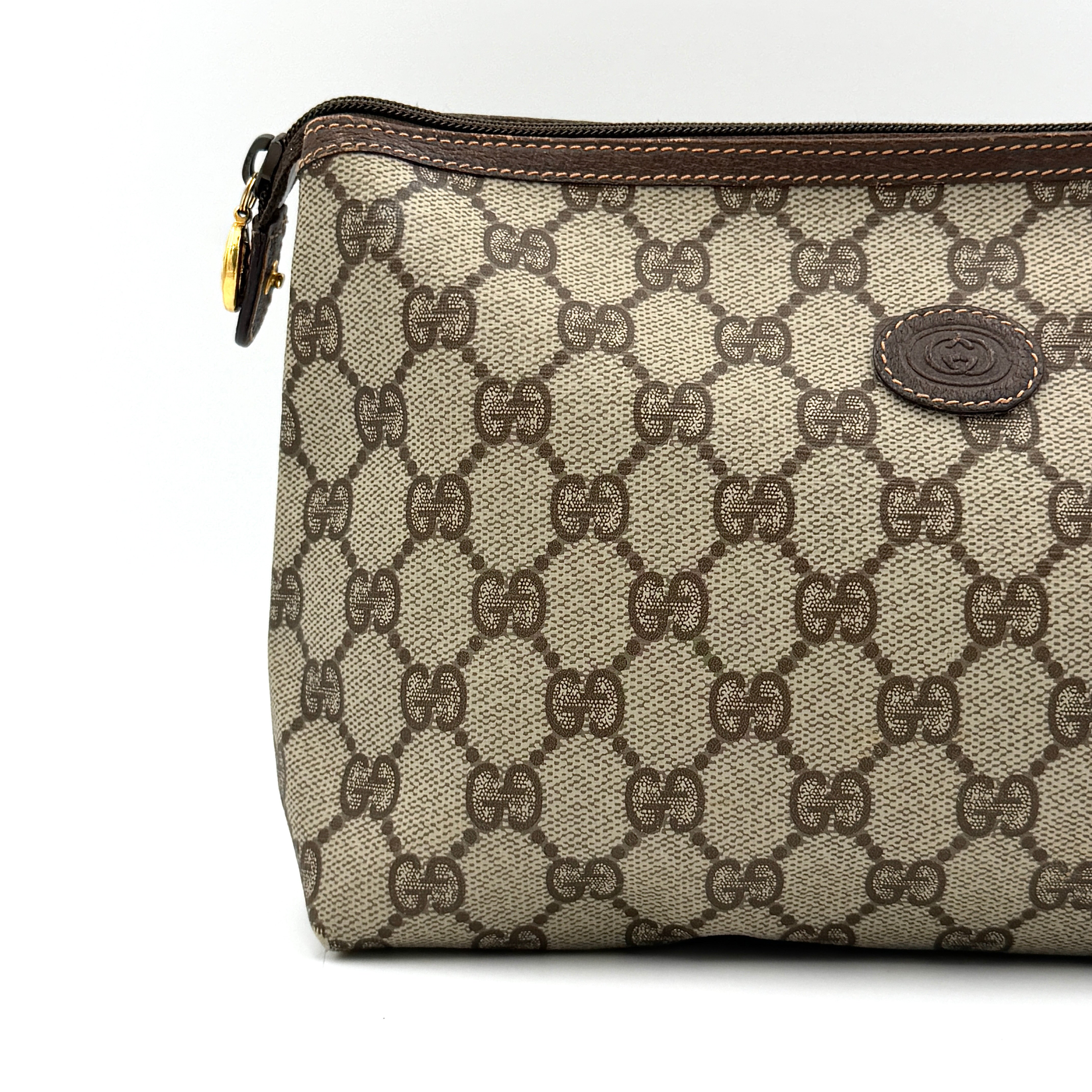 Gucci GG Monogram Supreme Clutch Bag Beige