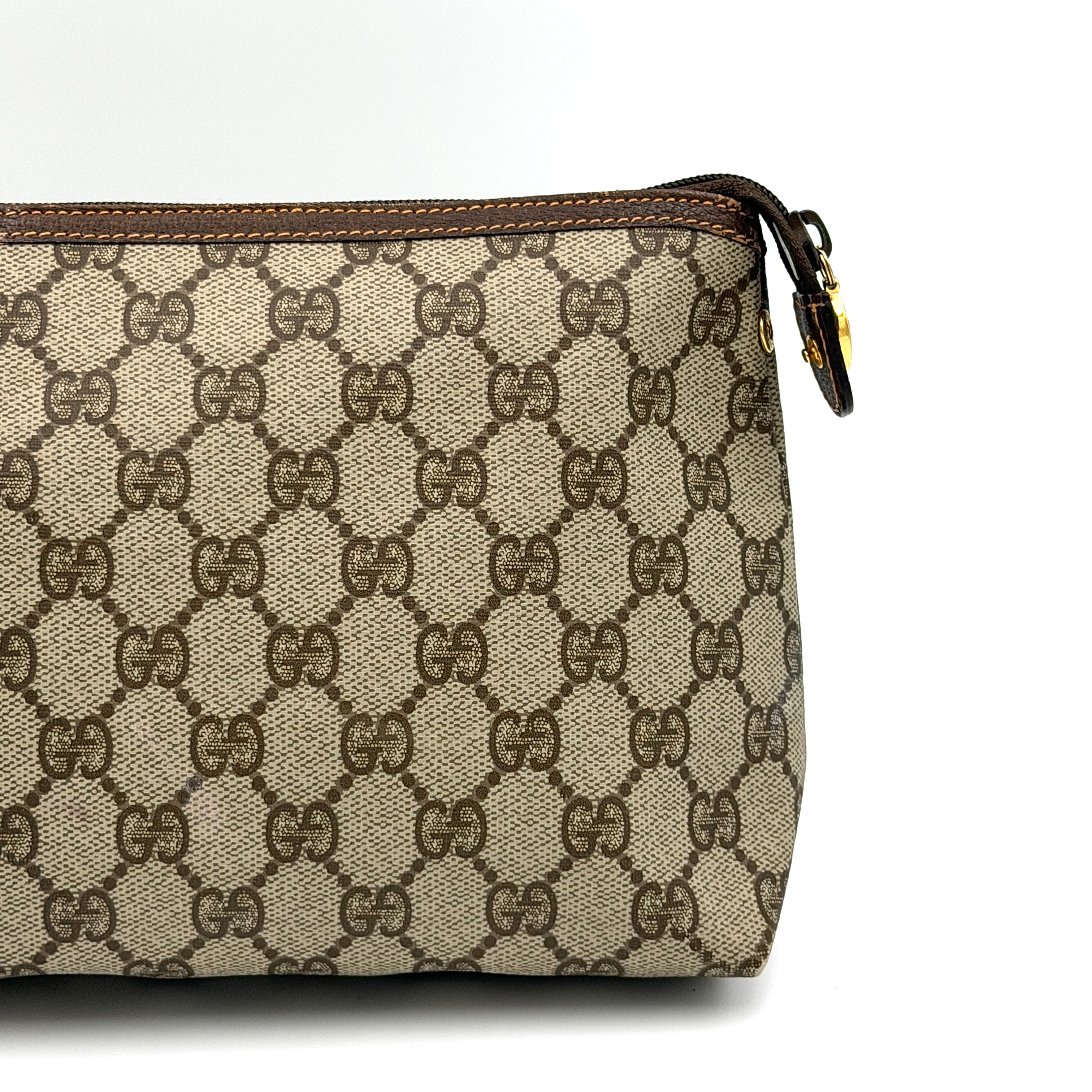 Gucci GG Monogram Supreme Clutch Bag Beige