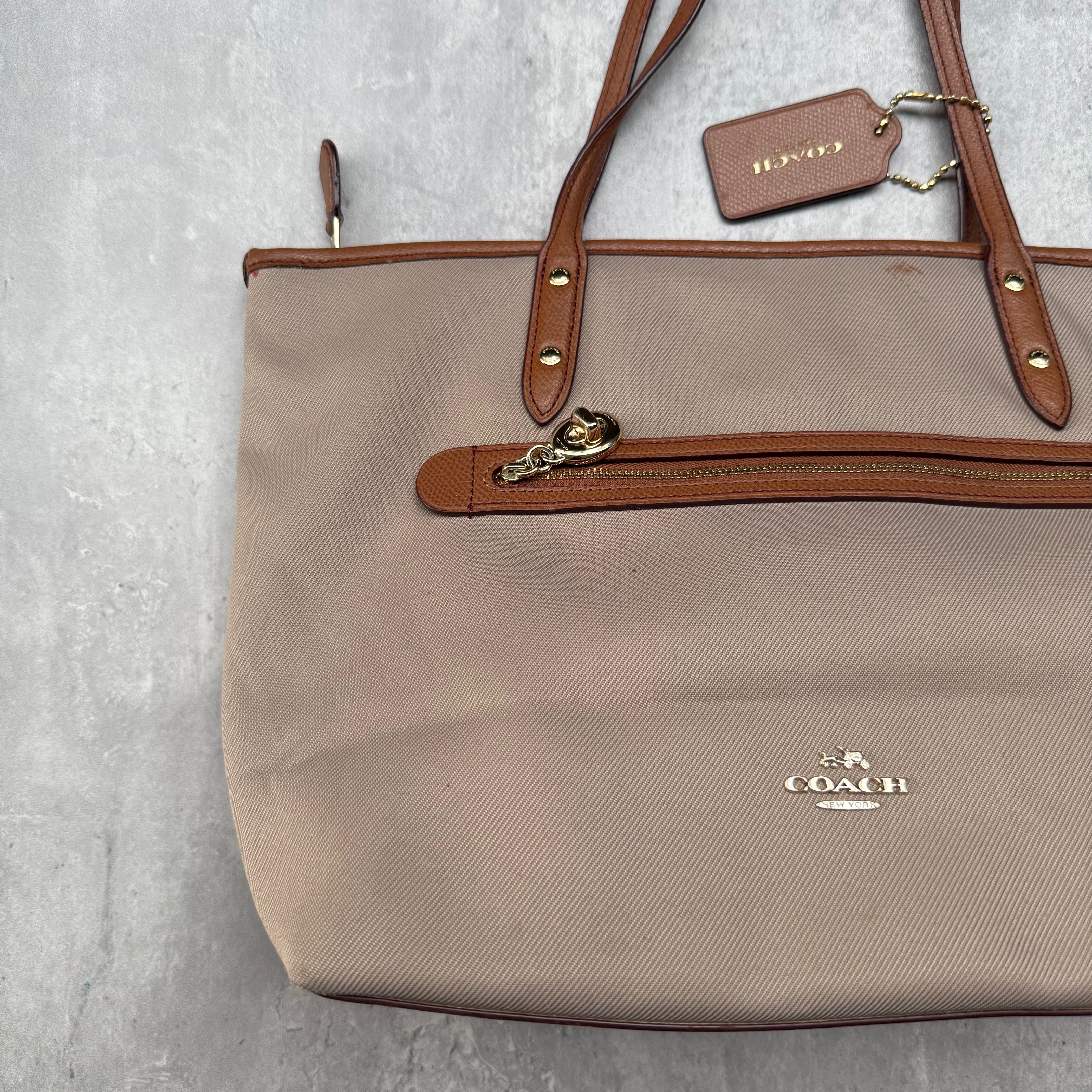 Coach Sawyer Tote Bag Brown