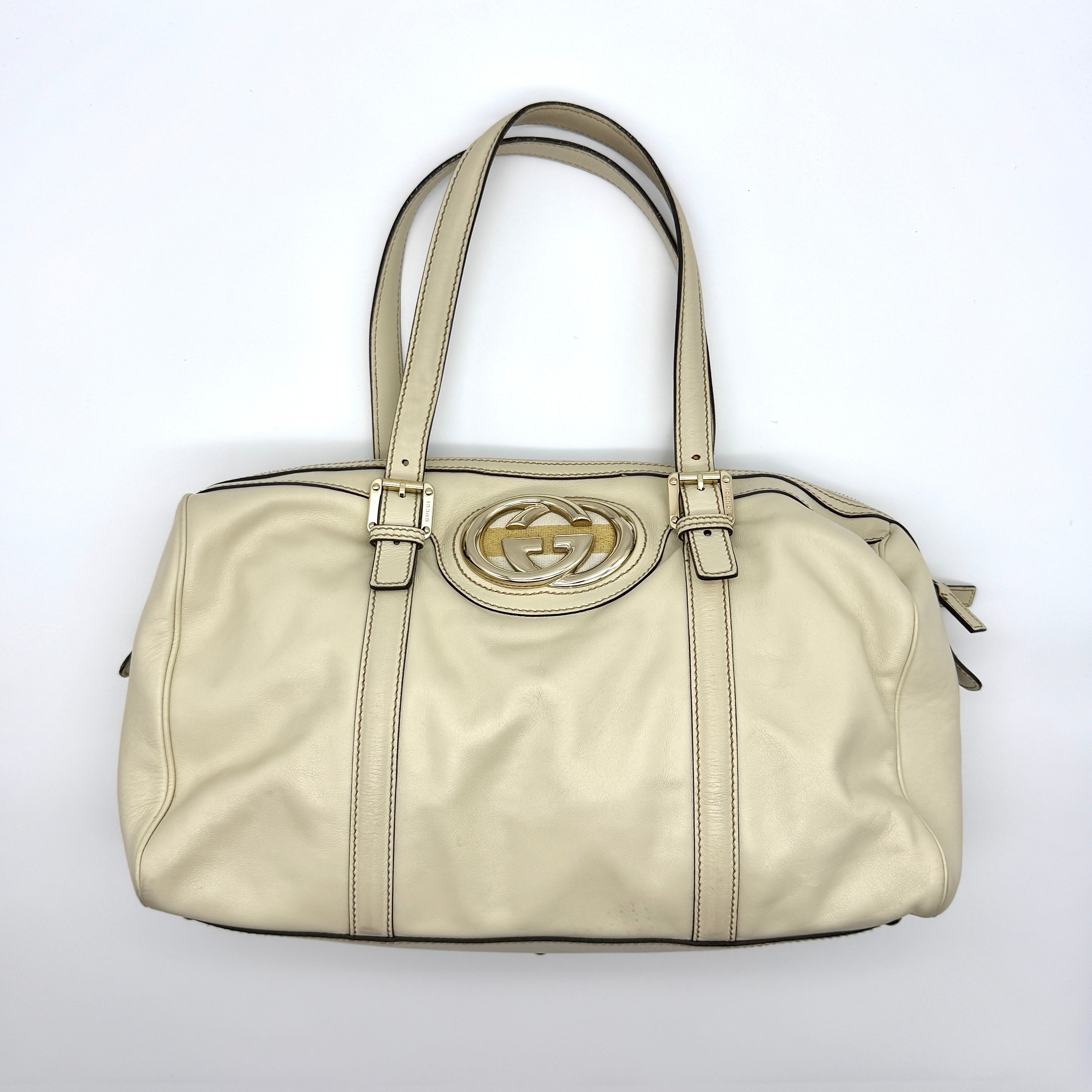 Gucci GG Shoulder Bag Beige