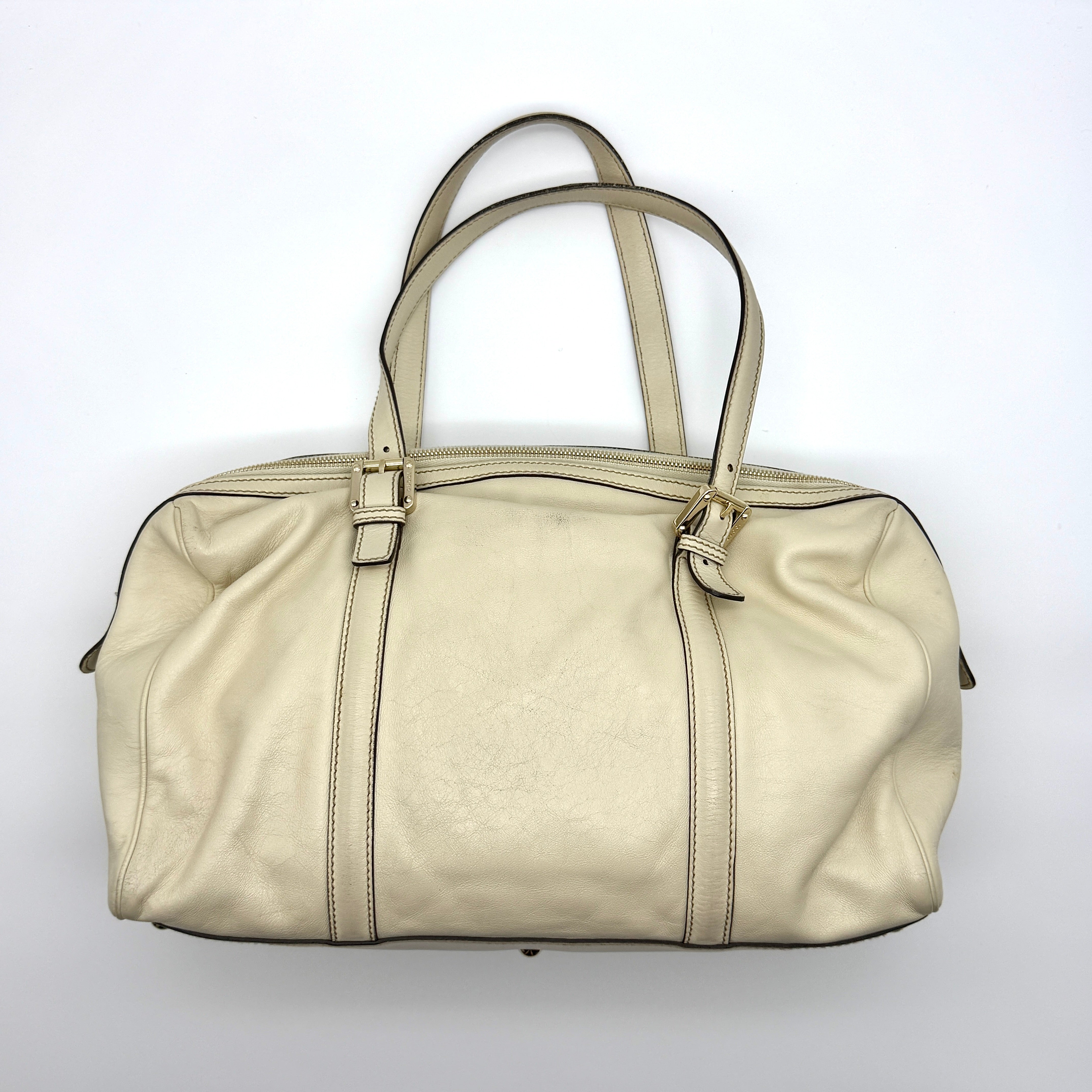 Gucci GG Shoulder Bag Beige