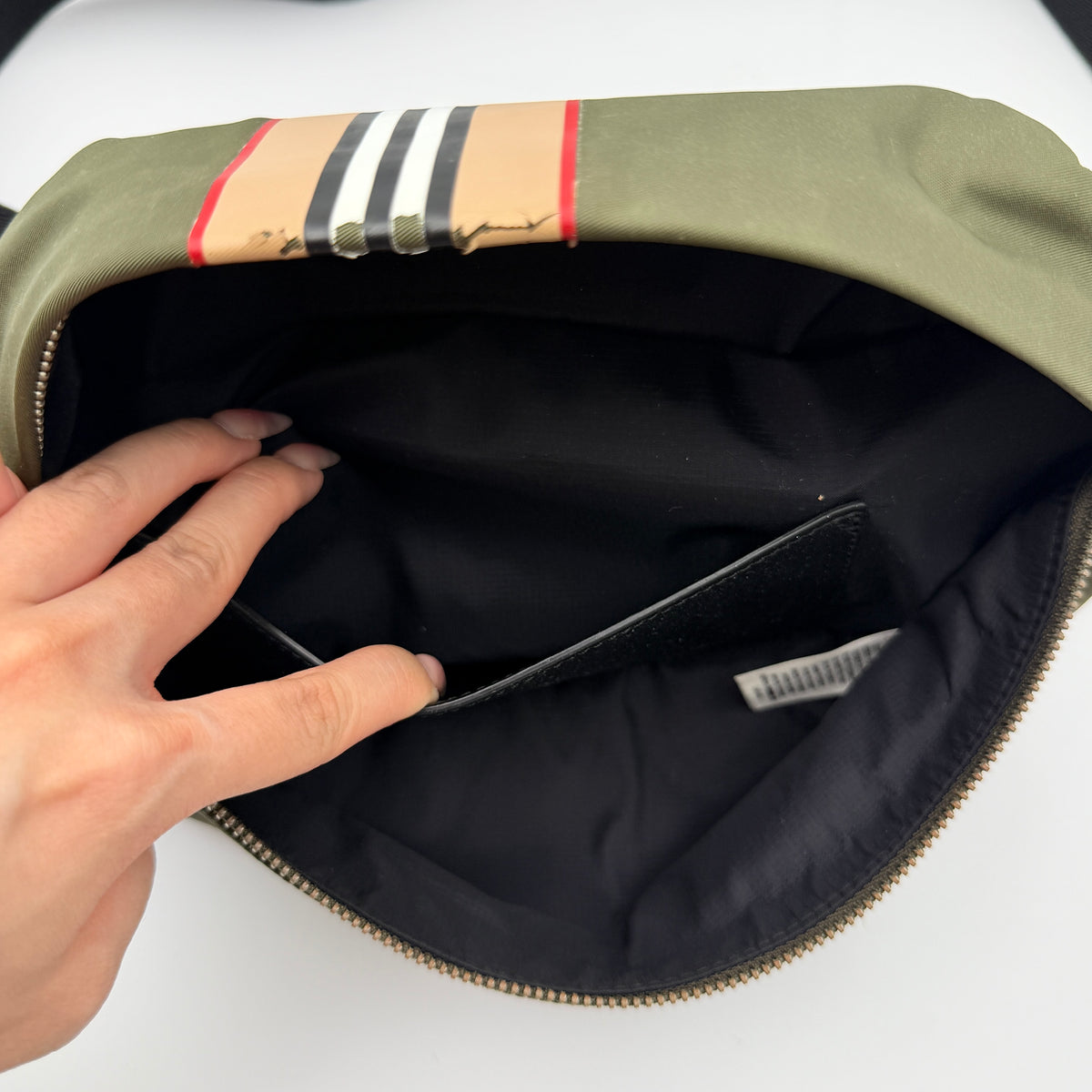 Burberry Logo Icon Stripe Sonny Body Bag Olive Green