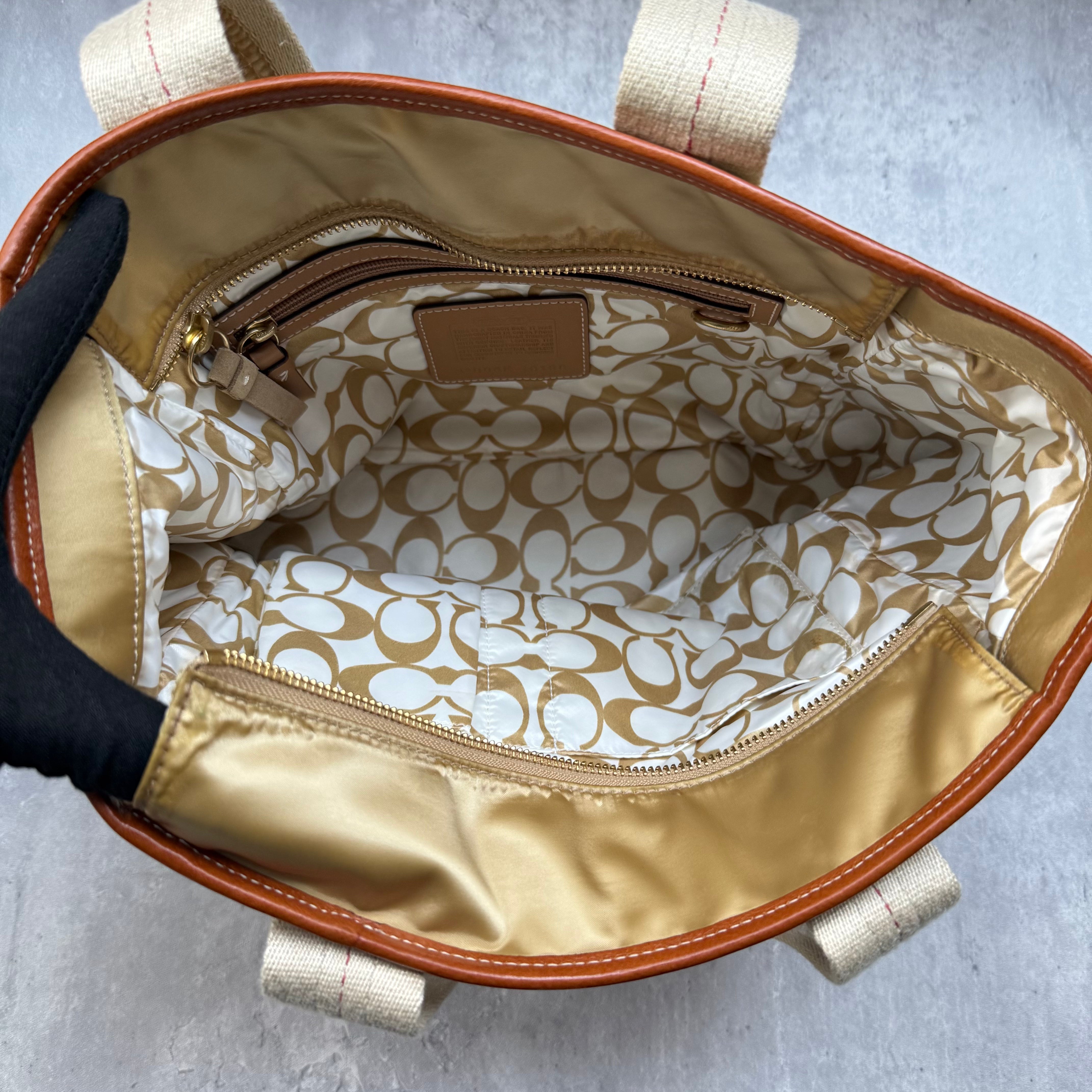 Coach Signature Hampton Tote Bag Gold
