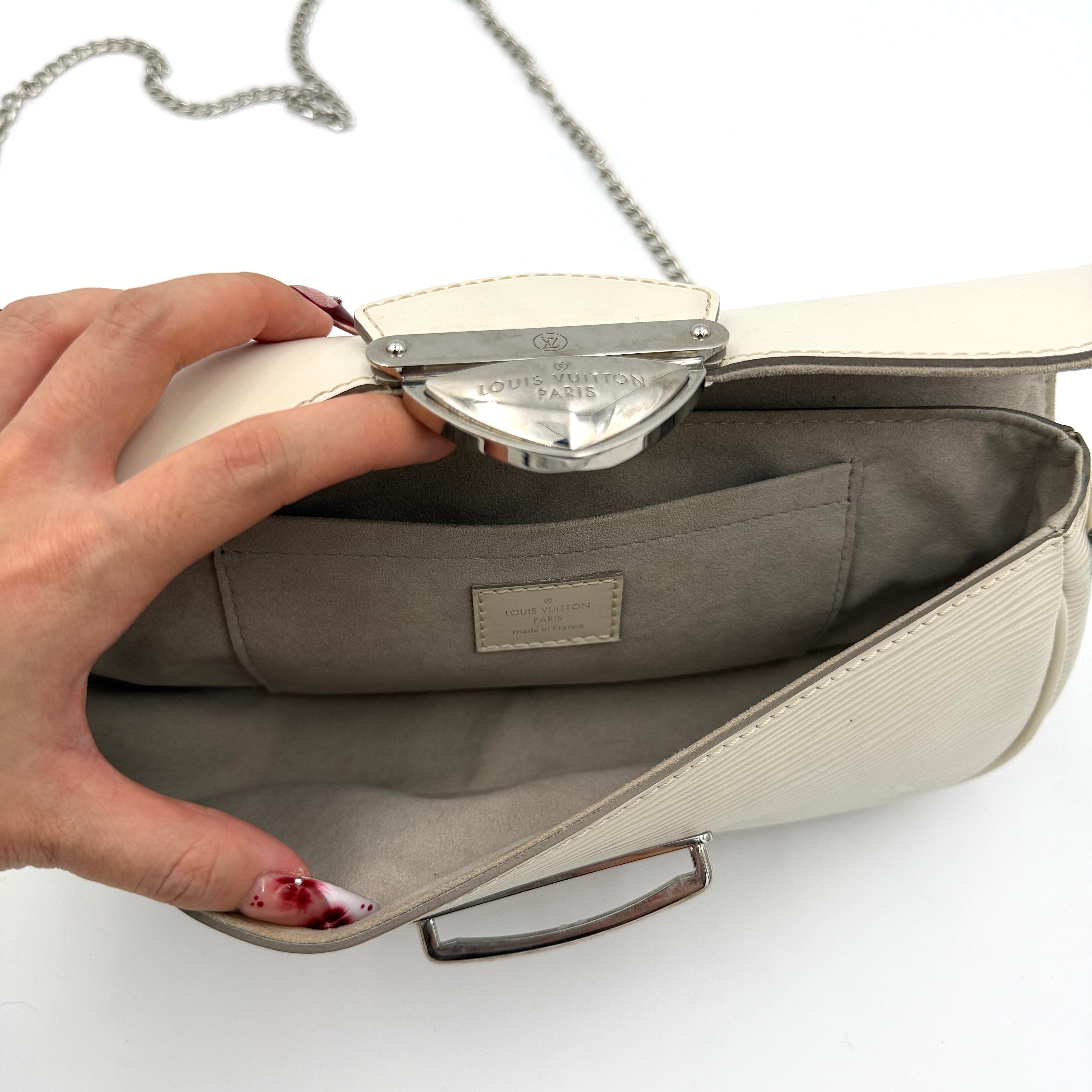 Louis Vuitton Montaigne Epi Pochette Bag Ivory