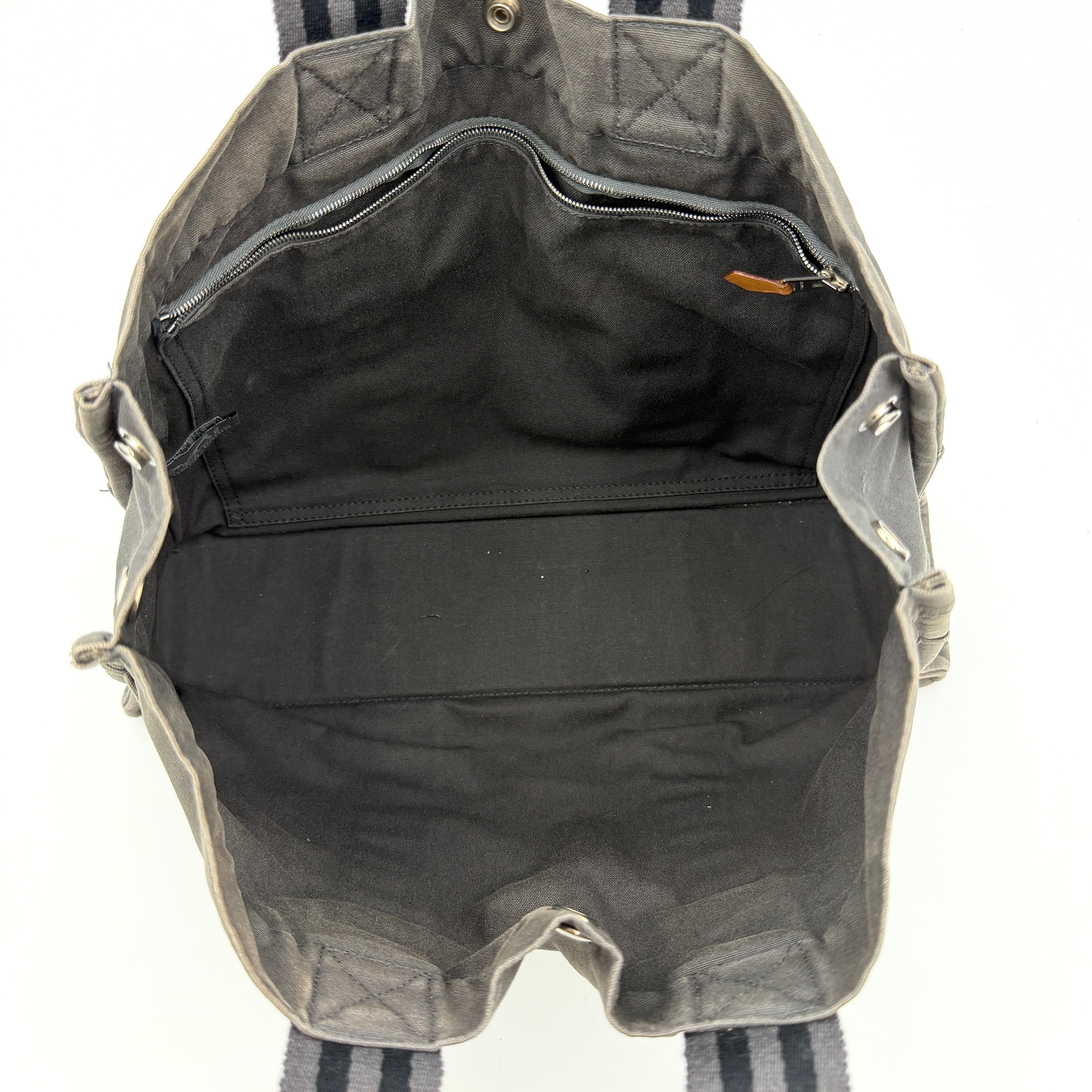 Hermès Fourre Tout MM Tote Bag Black/Grey