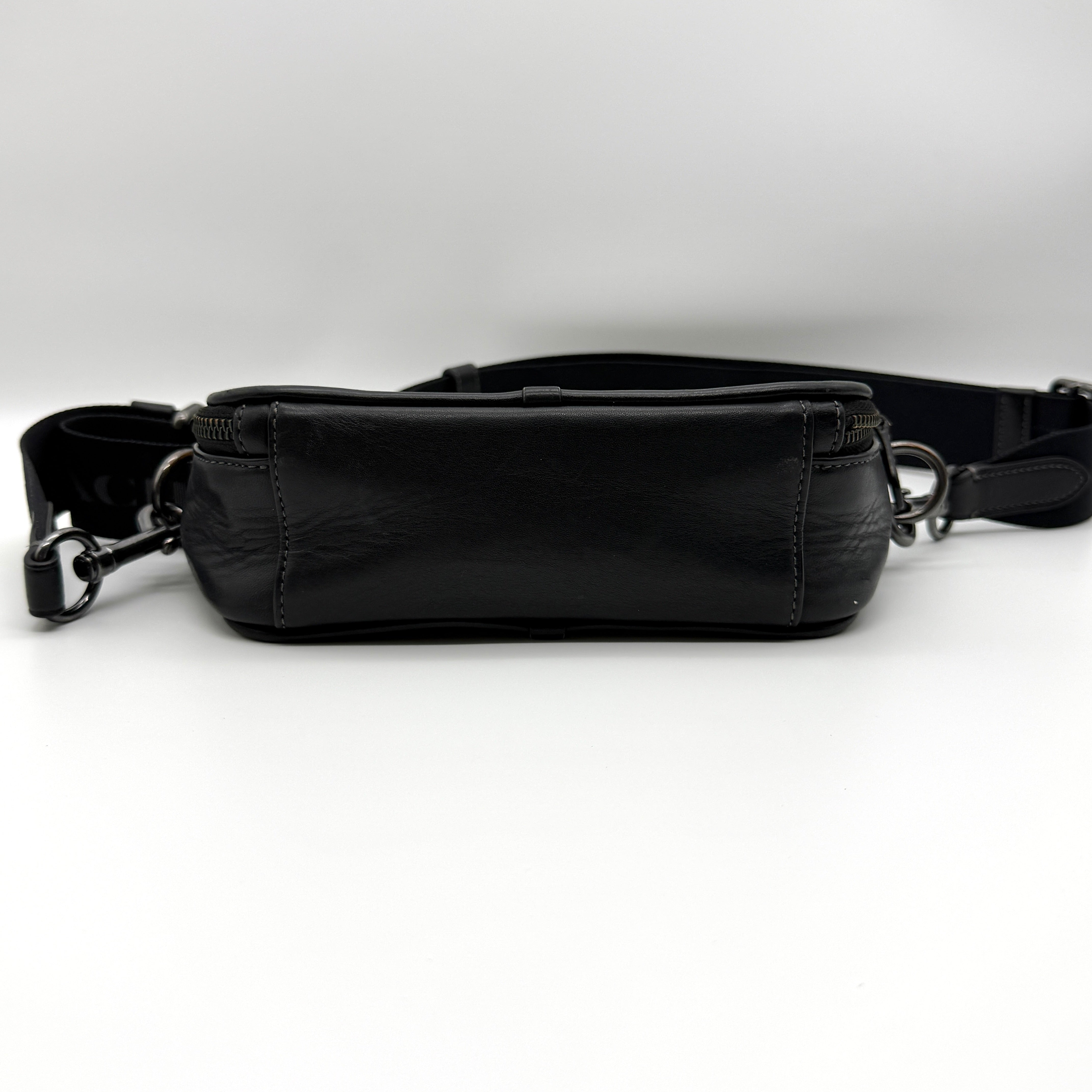 Coach Signature Graham Crossbody Bag Black/Grey