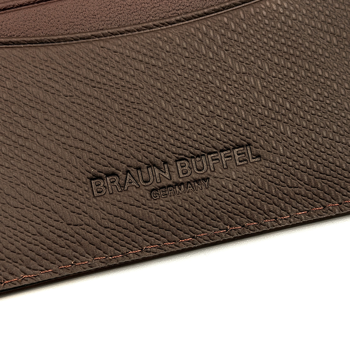 Braun Büffel Leather Card Holder Brown