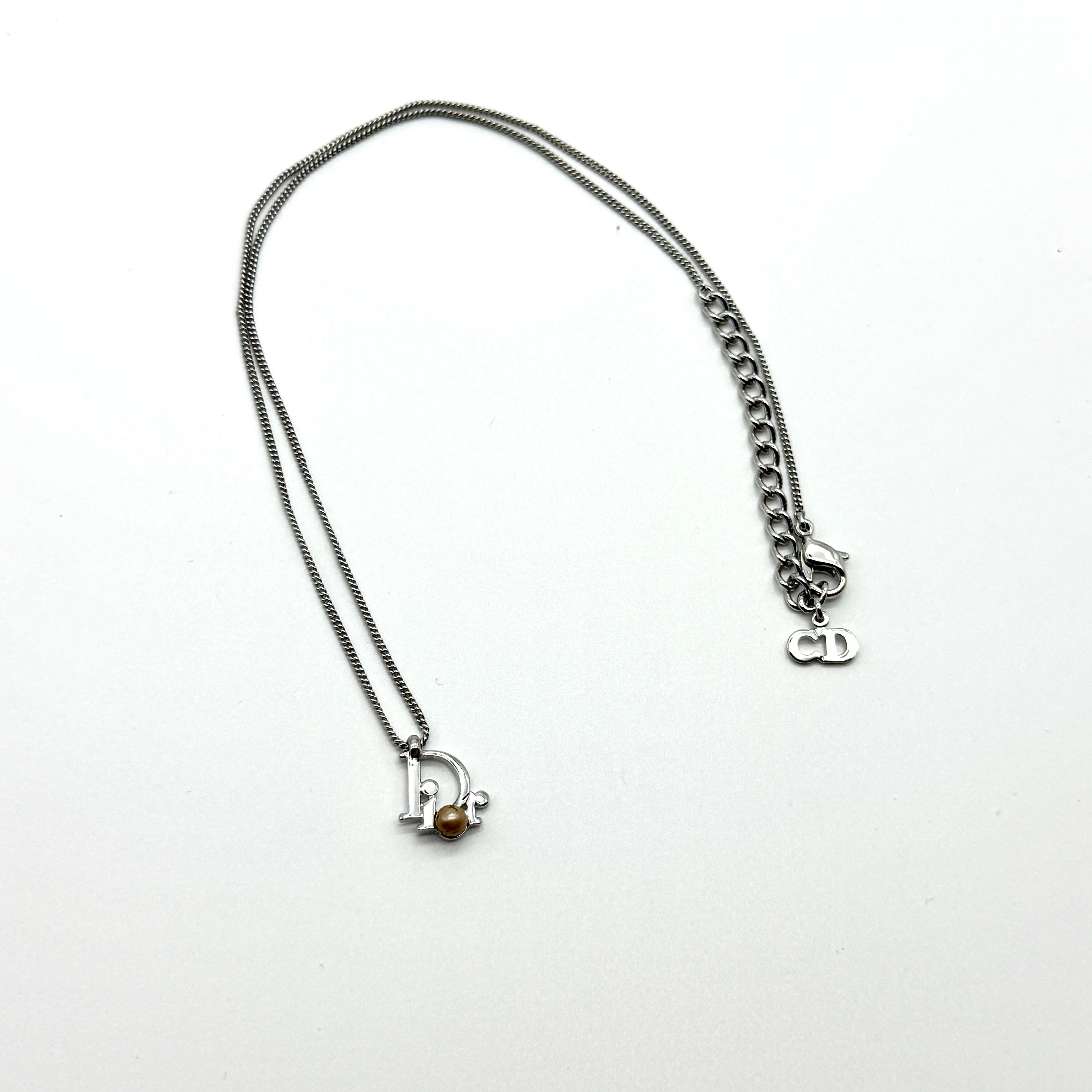 Dior Logo Pearl Necklace Silver