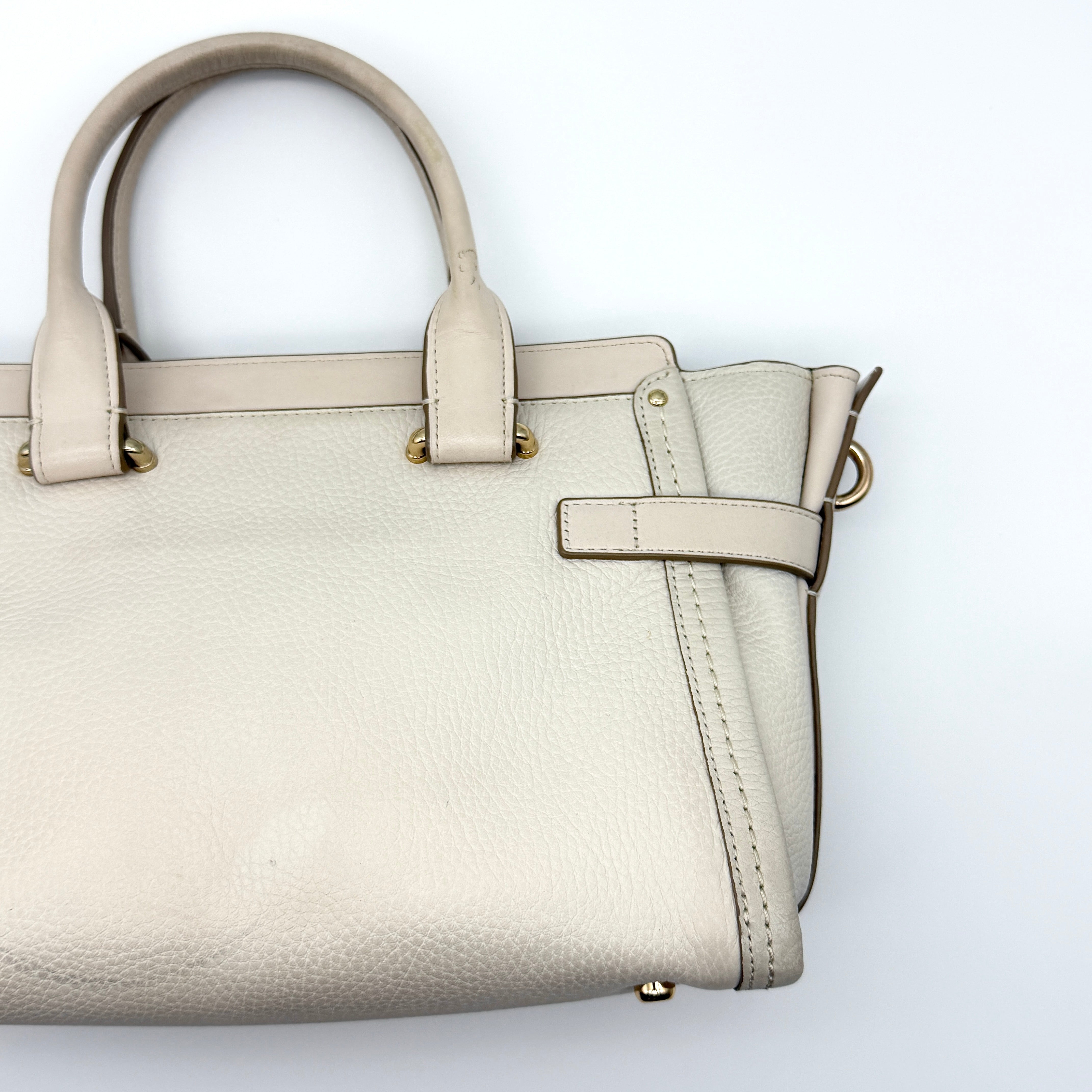 Coach 2Way Swagger Carryall Handbag White