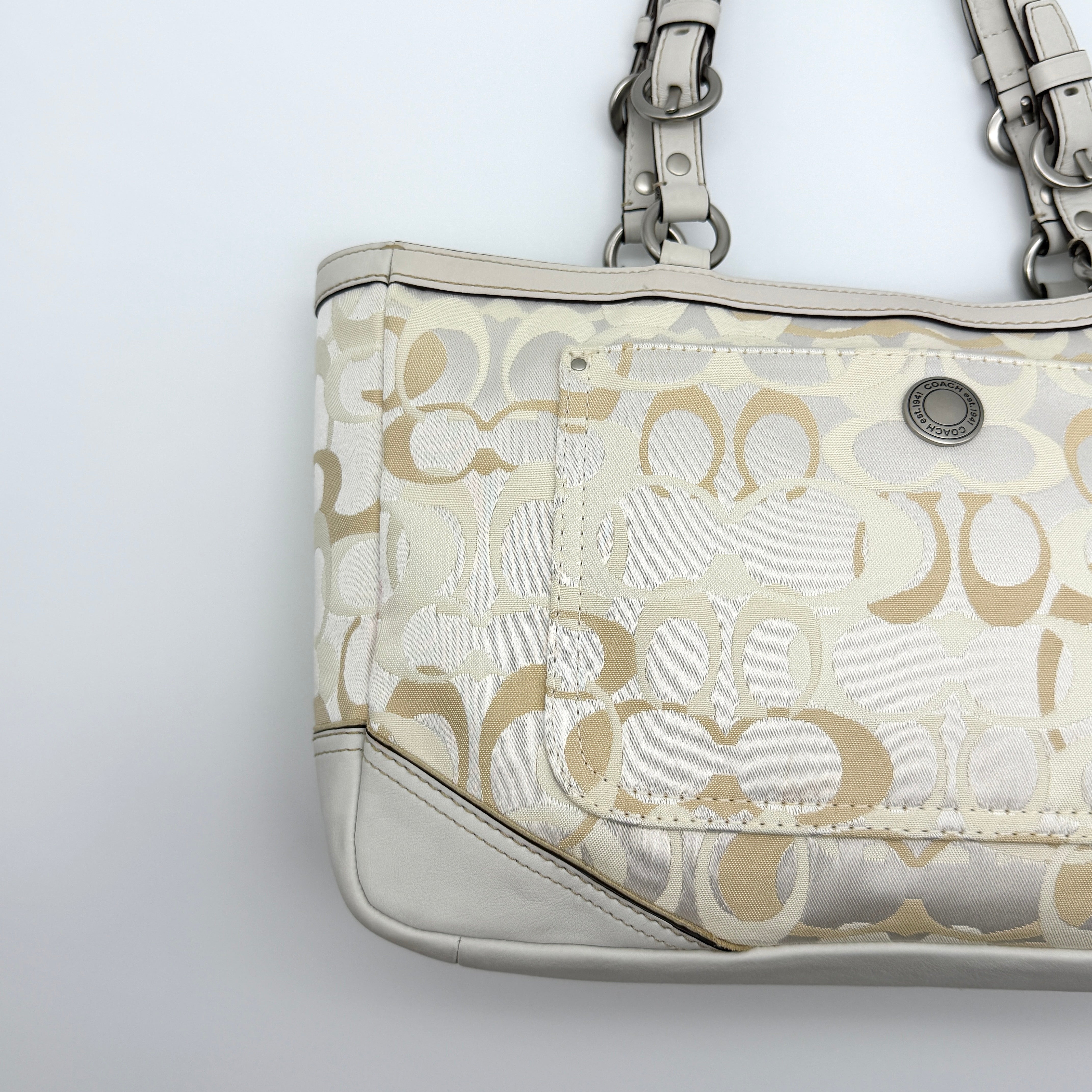 Coach Signature Canvas Tote Bag White/Beige (With Keychain)