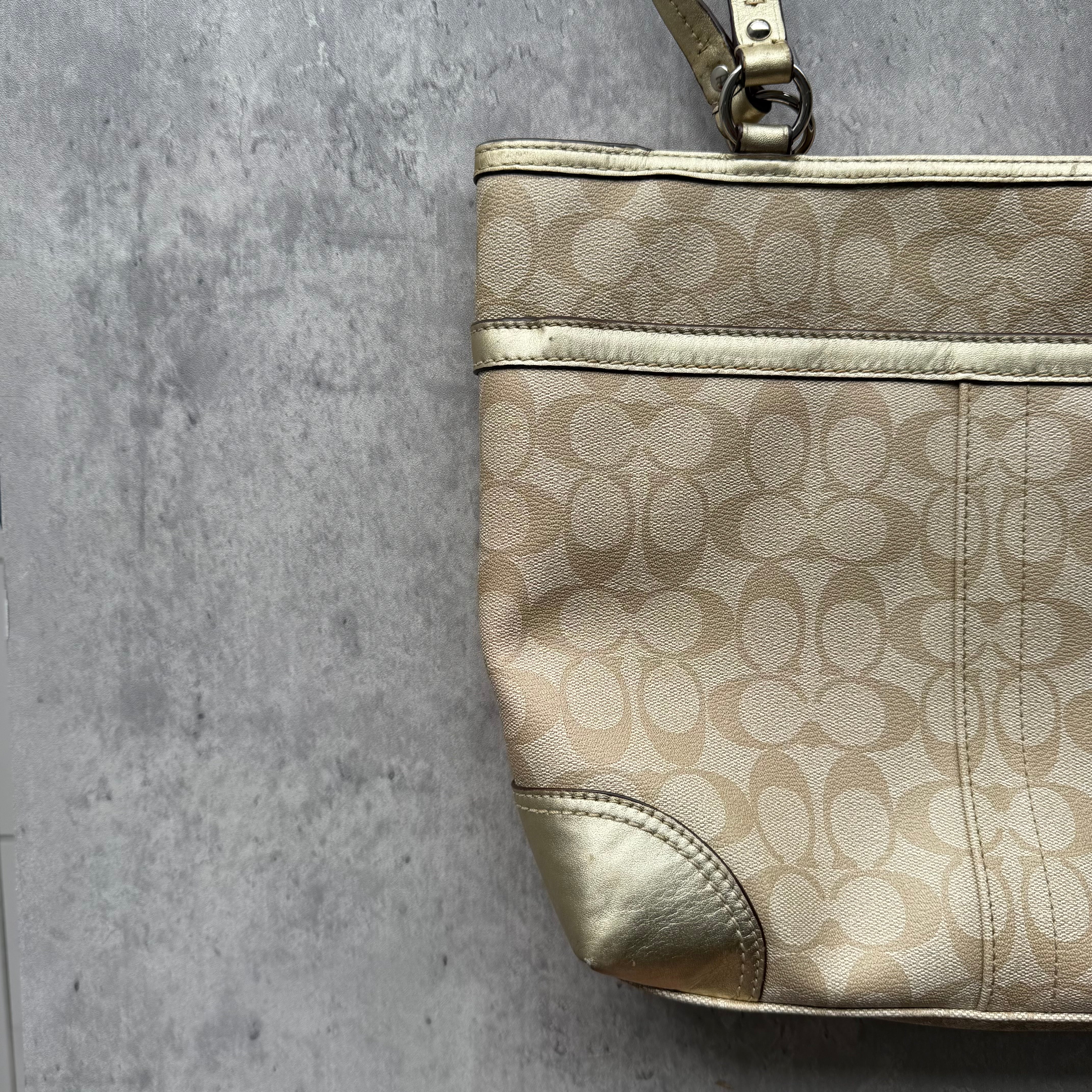 Coach Signature Stripe Tote Bag Beige/Gold