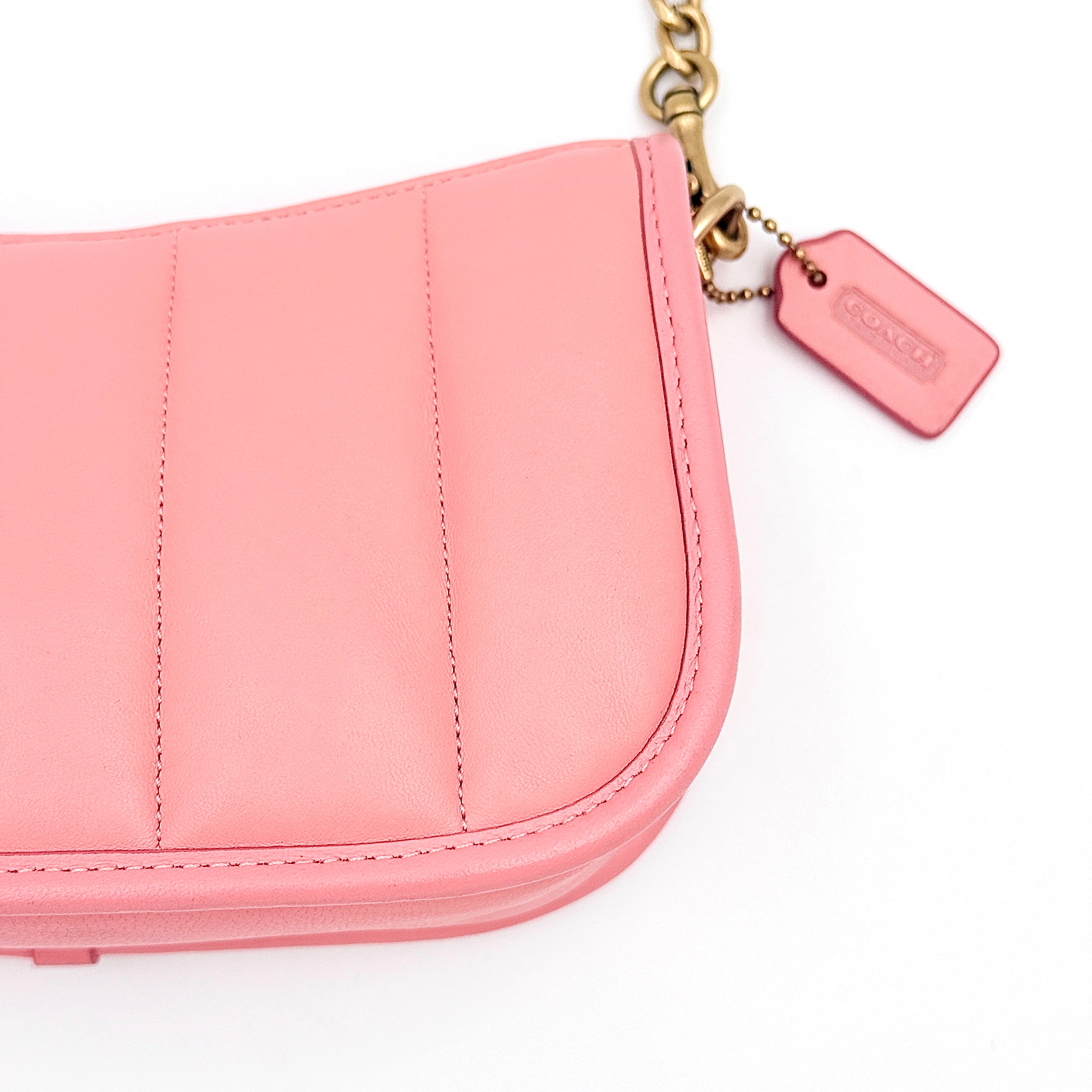 Coach Swinger 20 Quilted Shoulder Bag Pink