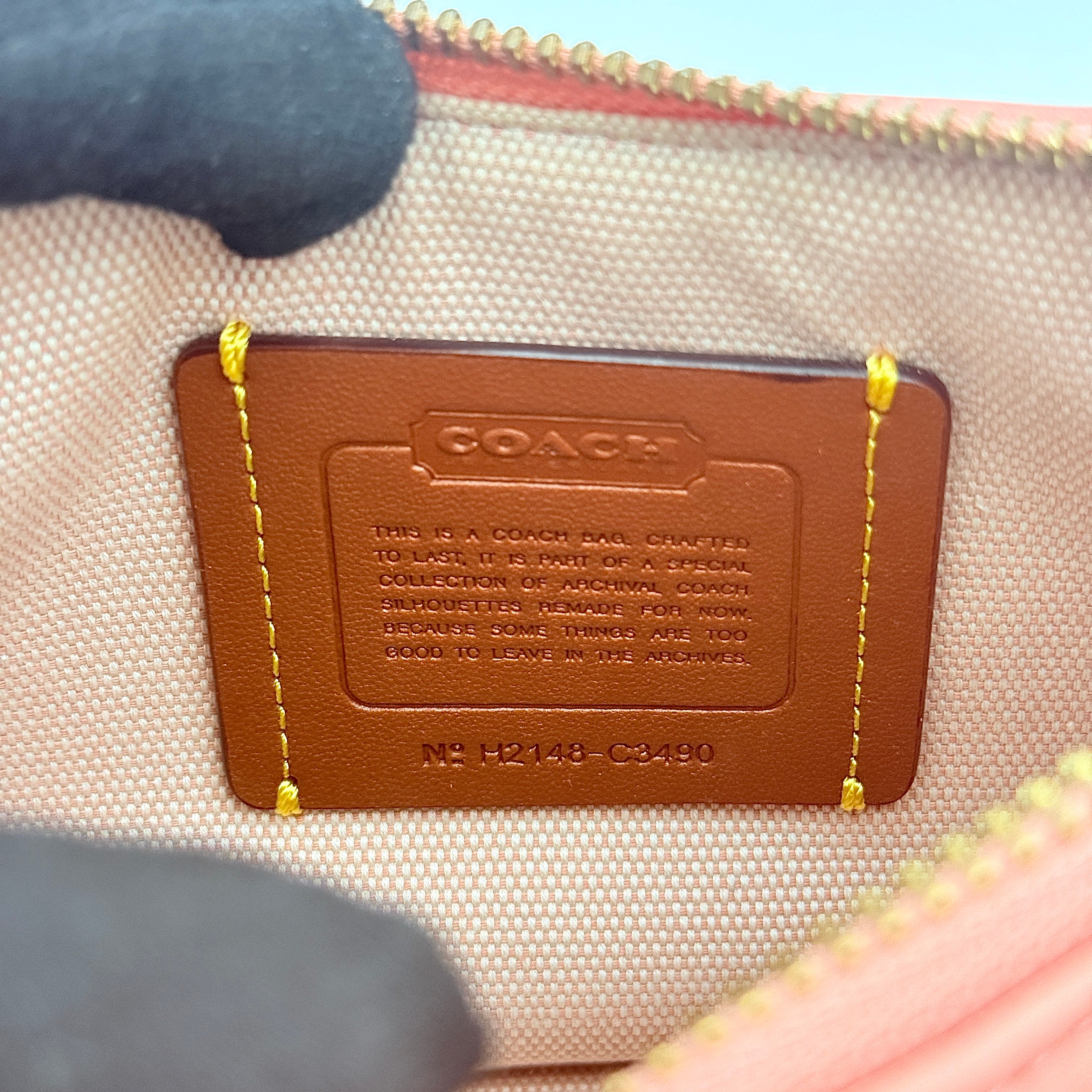 Coach Swinger 20 Quilted Shoulder Bag Pink