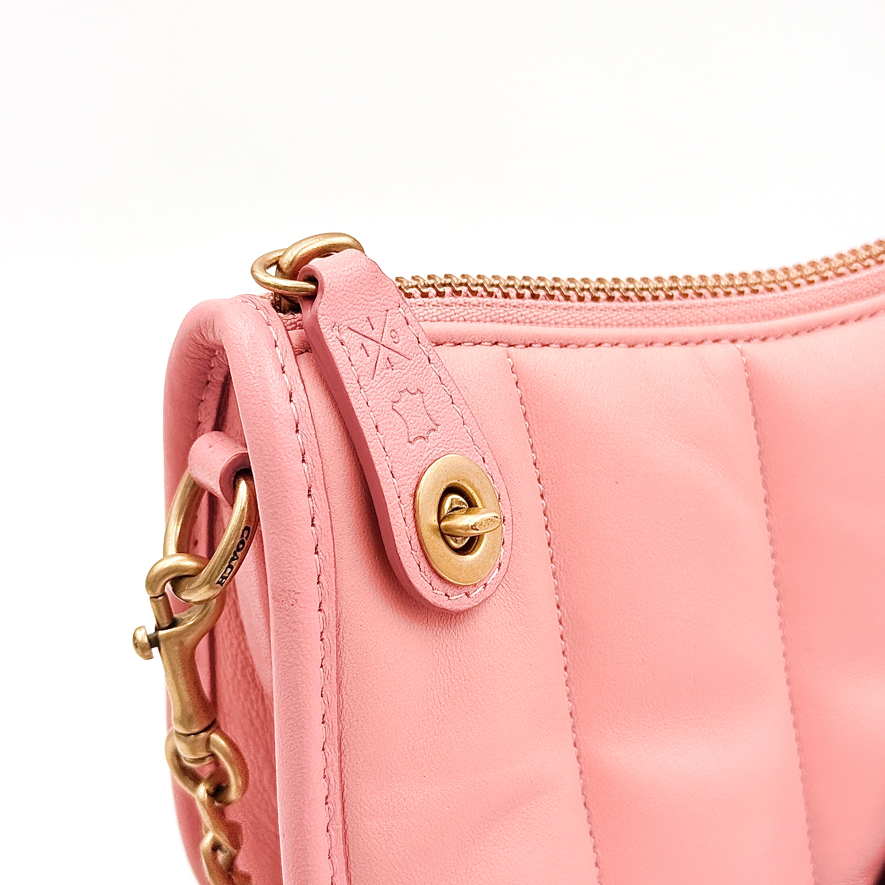 Coach Swinger 20 Quilted Shoulder Bag Pink