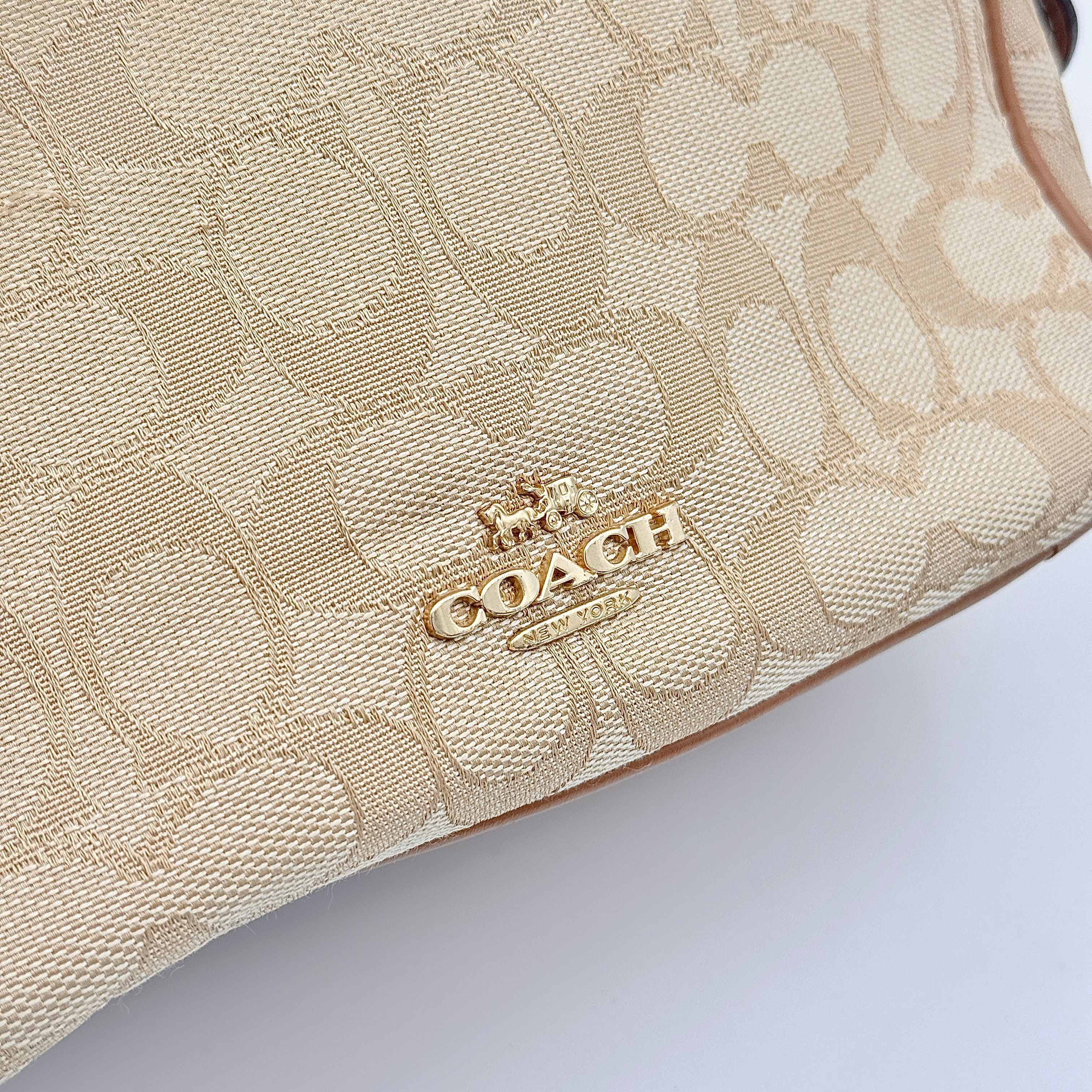 Coach 2Way Signature Celeste Convertible Hobo Shoulder Bag Beige/White