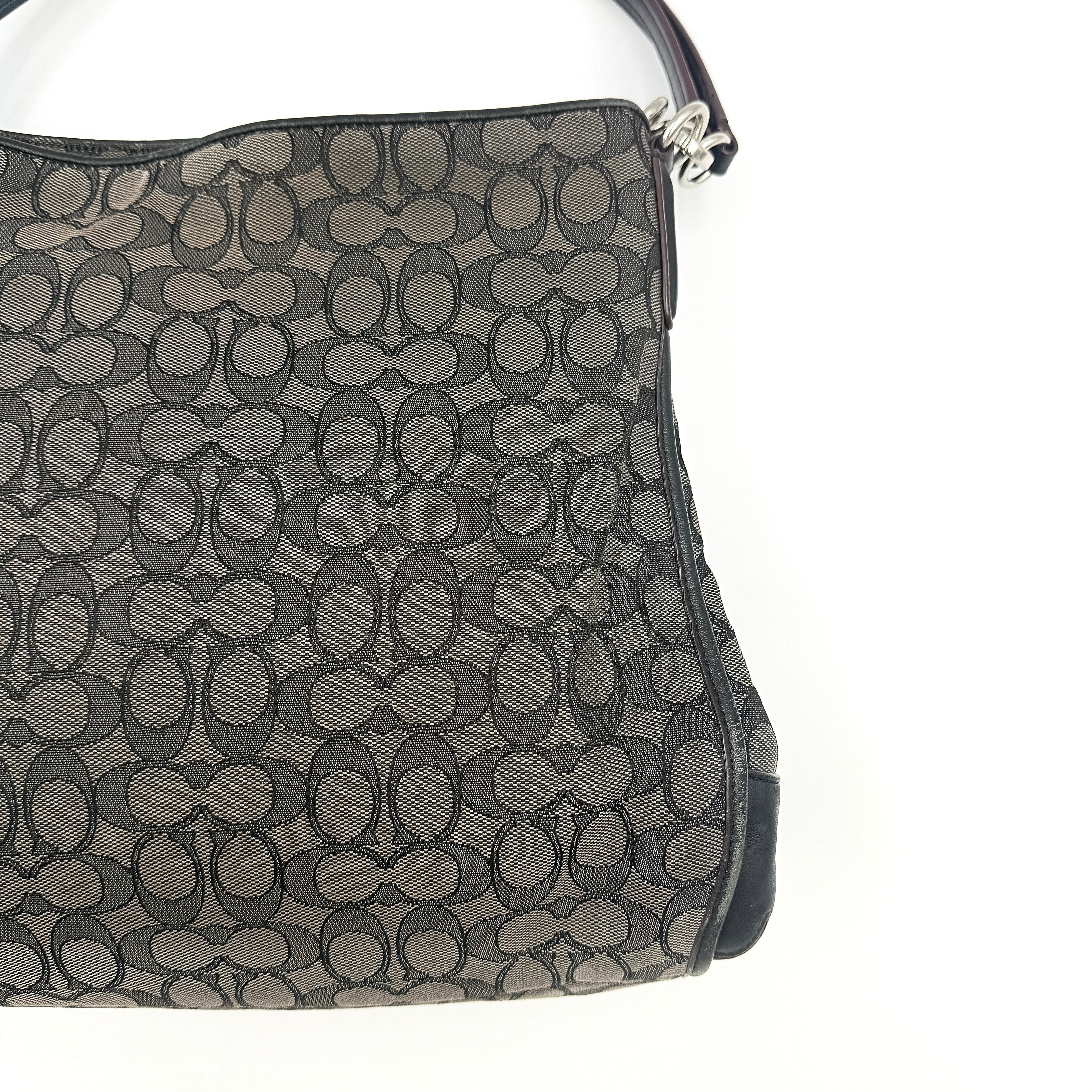 Coach Signature Phoebe Shoulder Bag Grey/Black