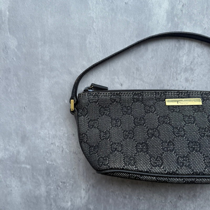 Gucci Pochette Boat Shoulder Bag Black