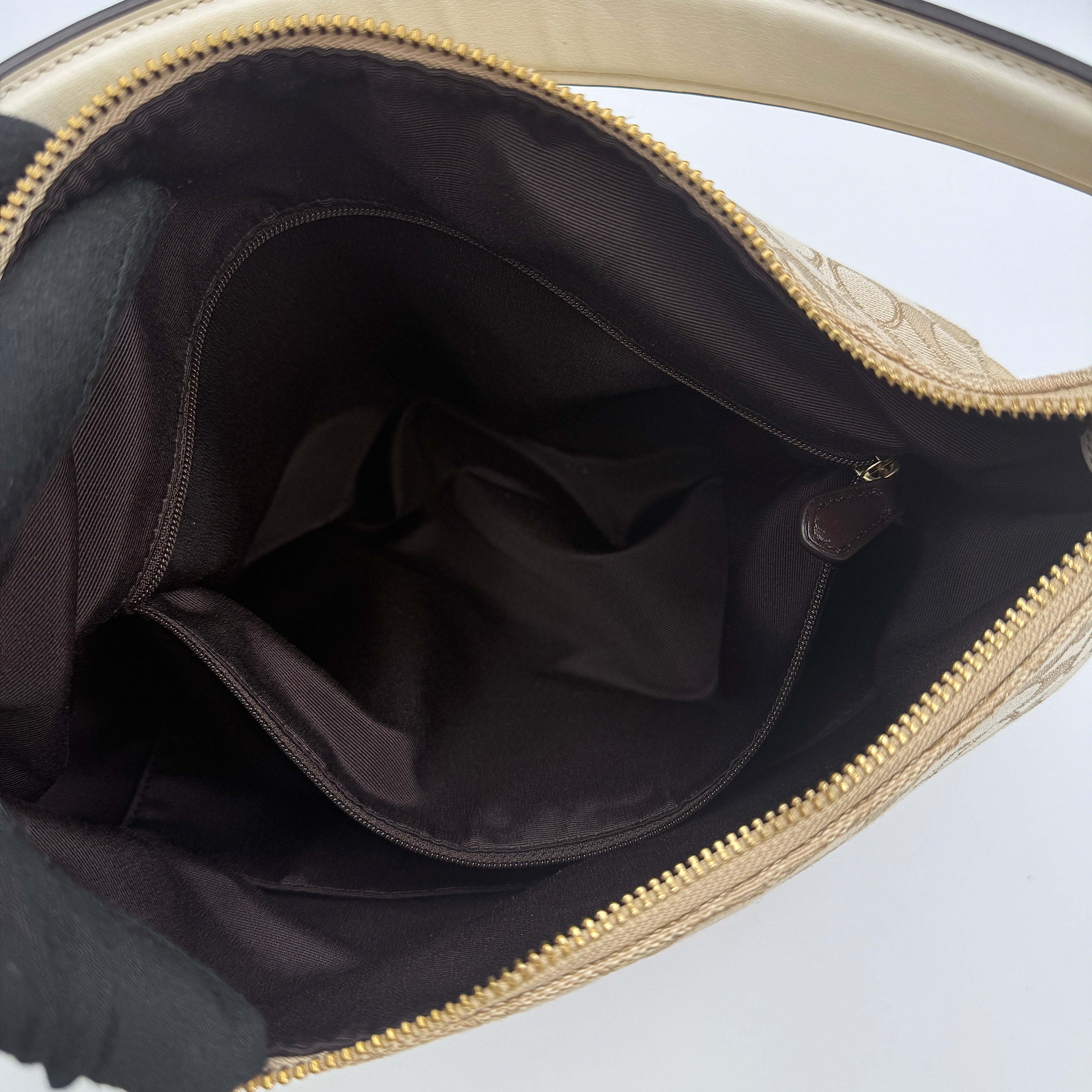 Coach 2Way Signature Celeste Convertible Hobo Shoulder Bag Beige/White