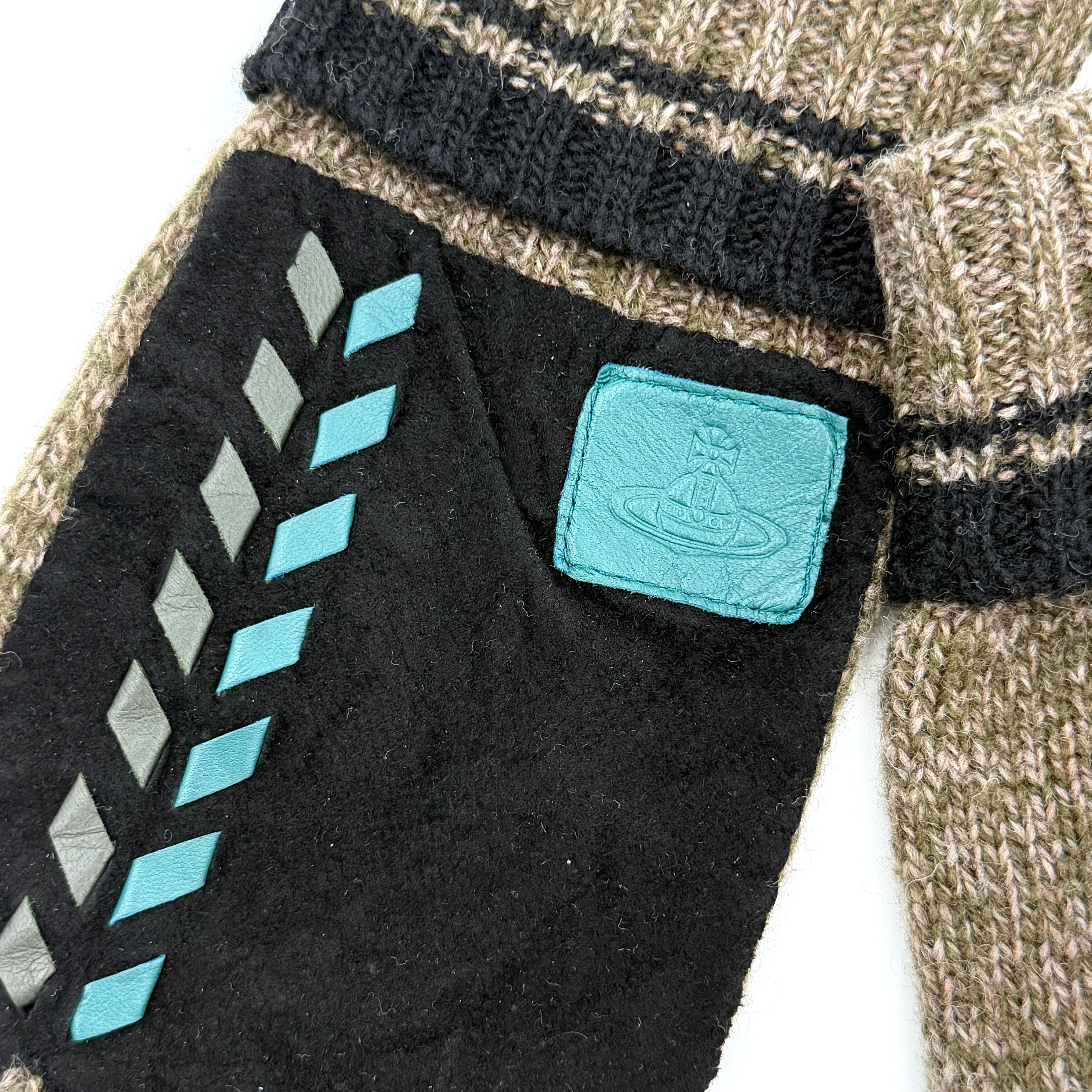 Vivienne Westwood Knitted Gloves Brown