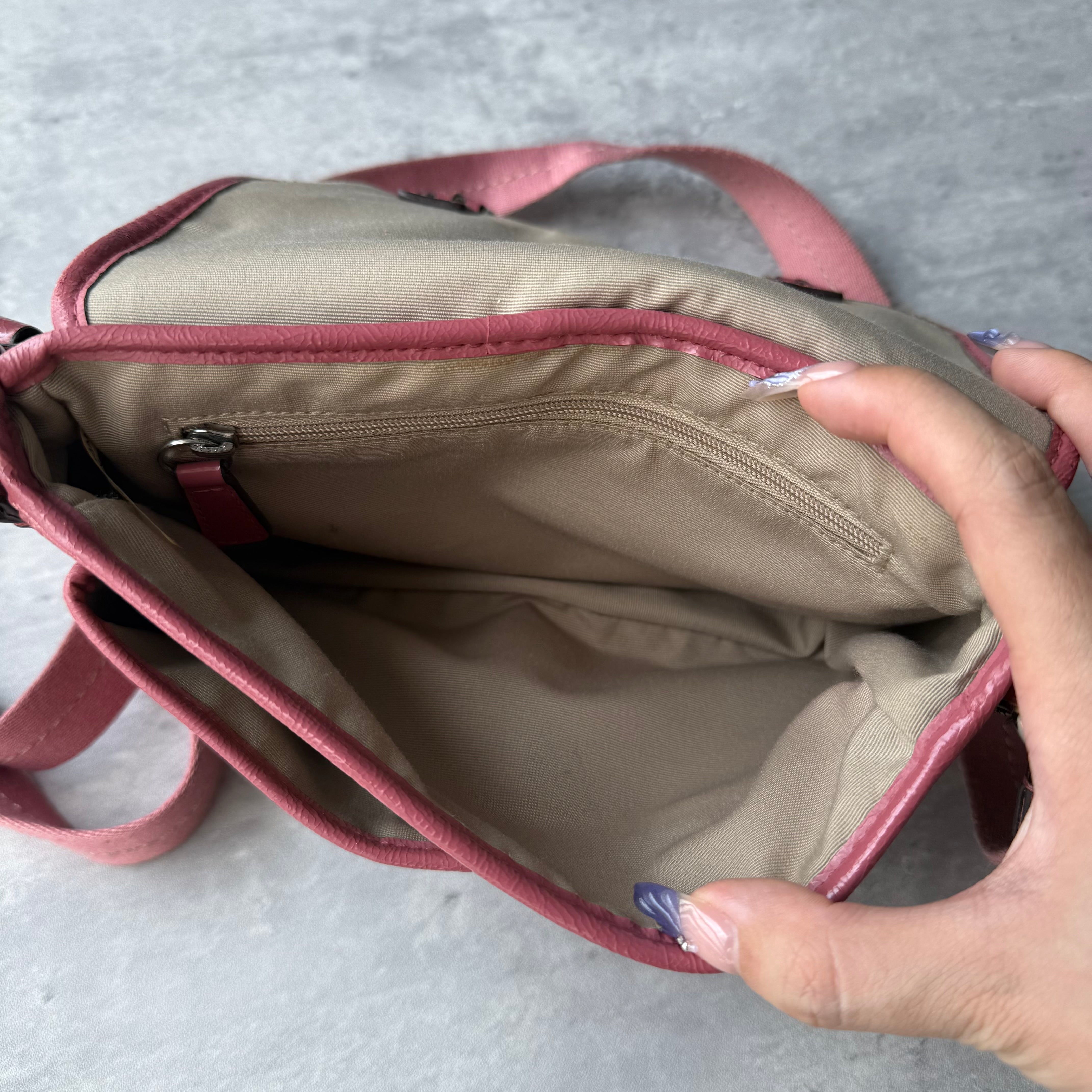 Coach Signature CrossbodyBag Pink