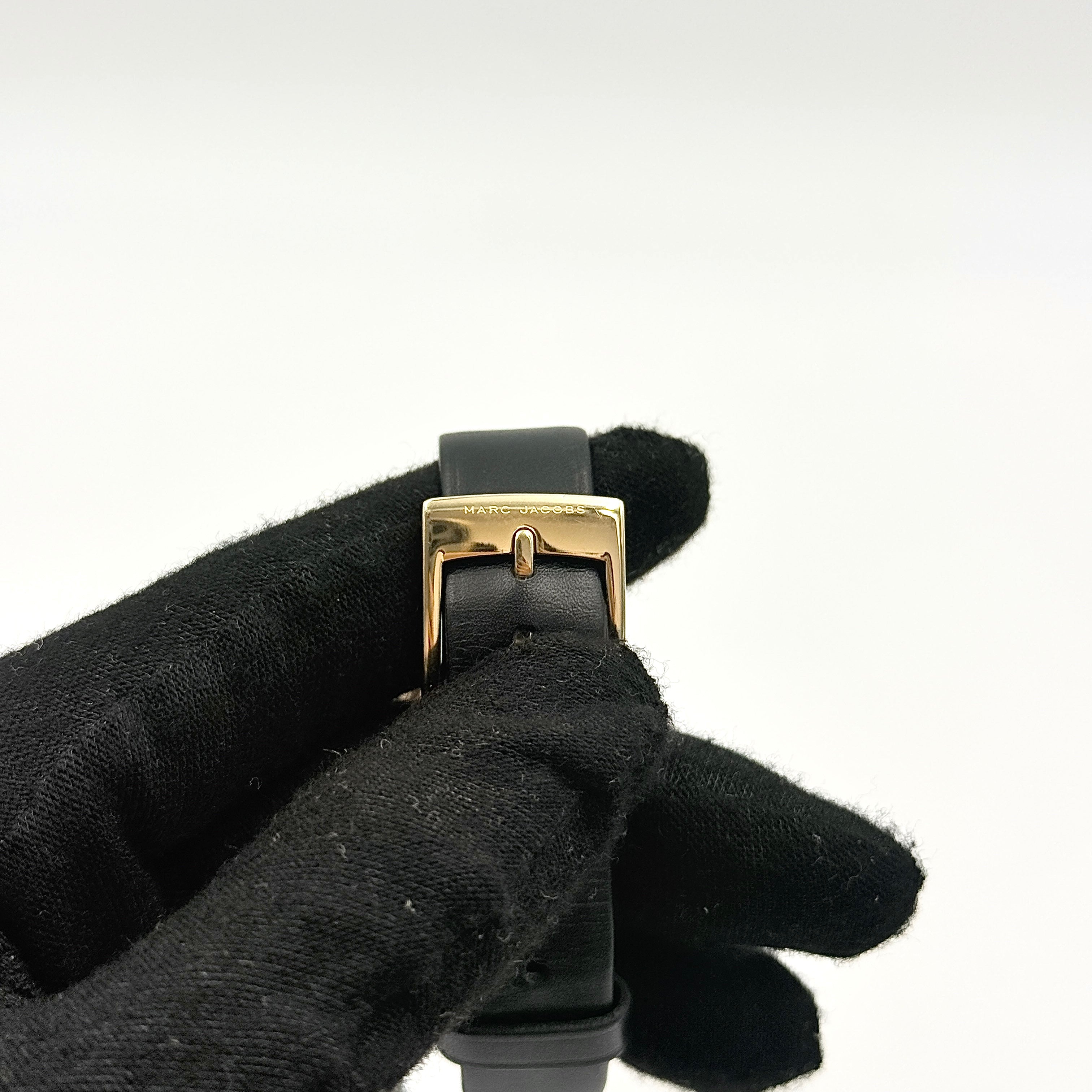 Marc Jacobs Roxy MJ1532 Gold Tone Watch Black